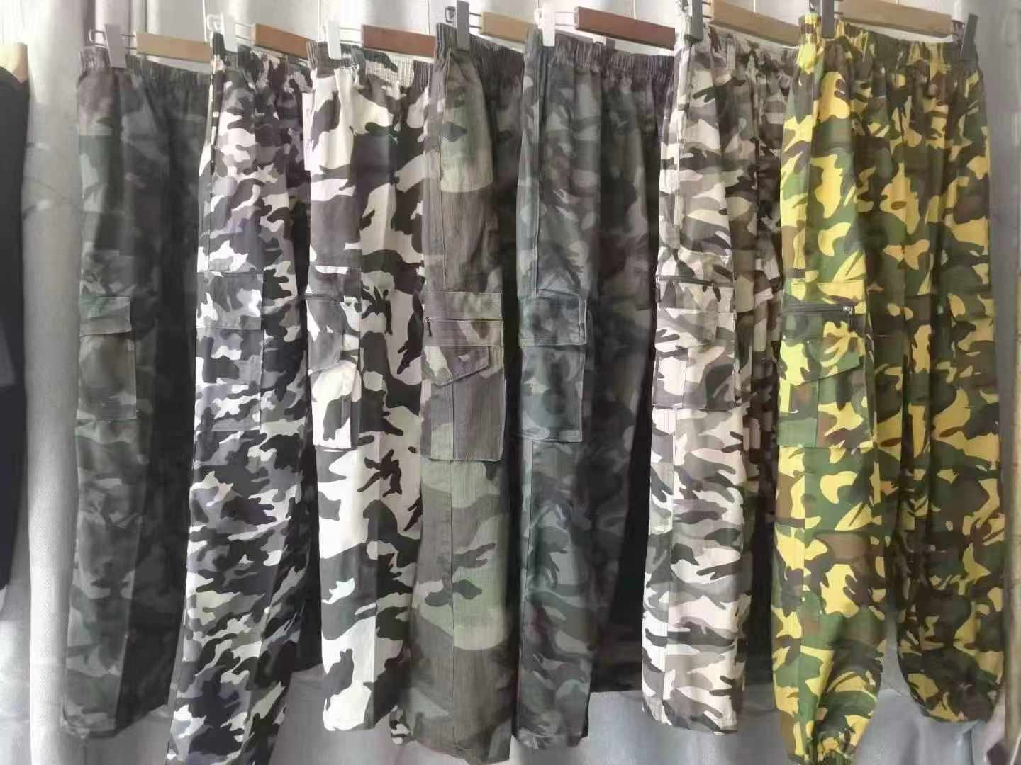 Suruali za Cargo za Wanaume za Majira ya Joto Nyembamba zenye Muundo wa Camo, Karibu Vipande 3880, Ukubwa L-3XL, Kila Moja Imefungashwa Kivyake - Image 4