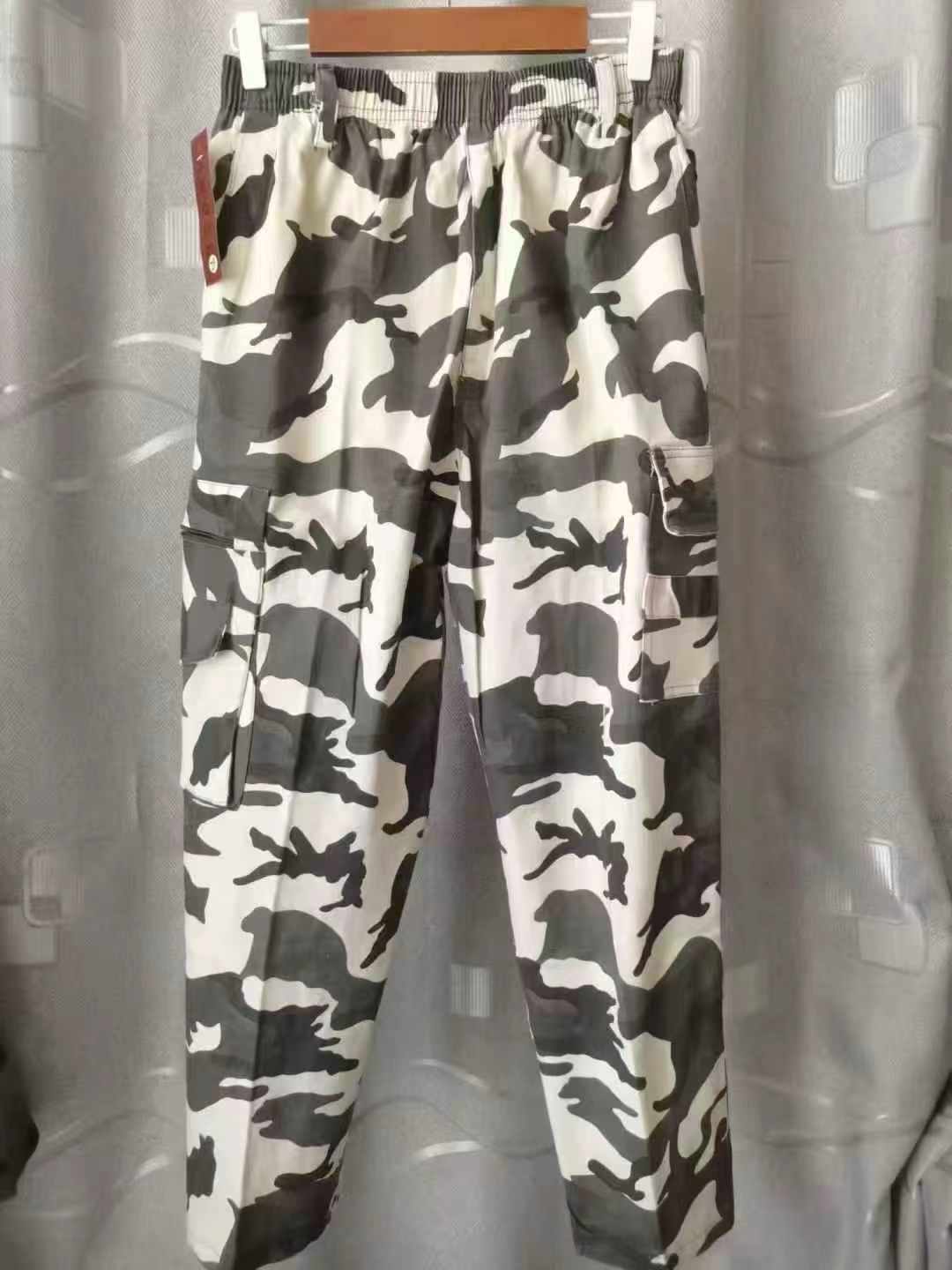 Suruali za Cargo za Wanaume za Majira ya Joto Nyembamba zenye Muundo wa Camo, Karibu Vipande 3880, Ukubwa L-3XL, Kila Moja Imefungashwa Kivyake - Image 6