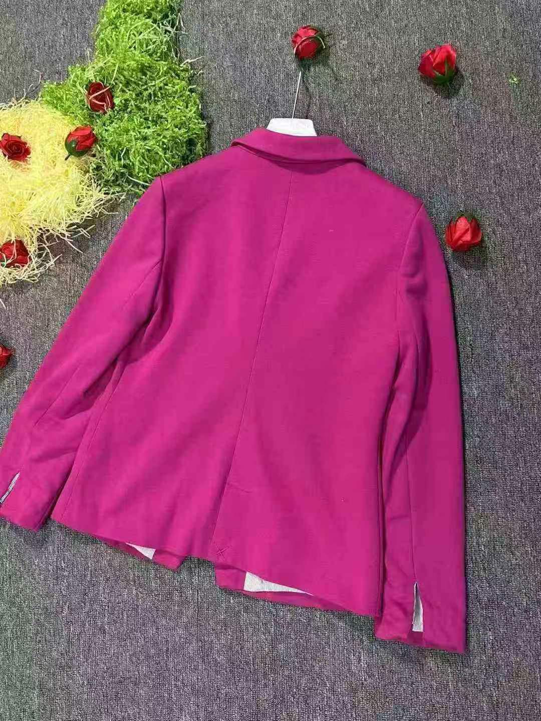 560 Piezas de Abrigos Blazer Magenta - Image 5