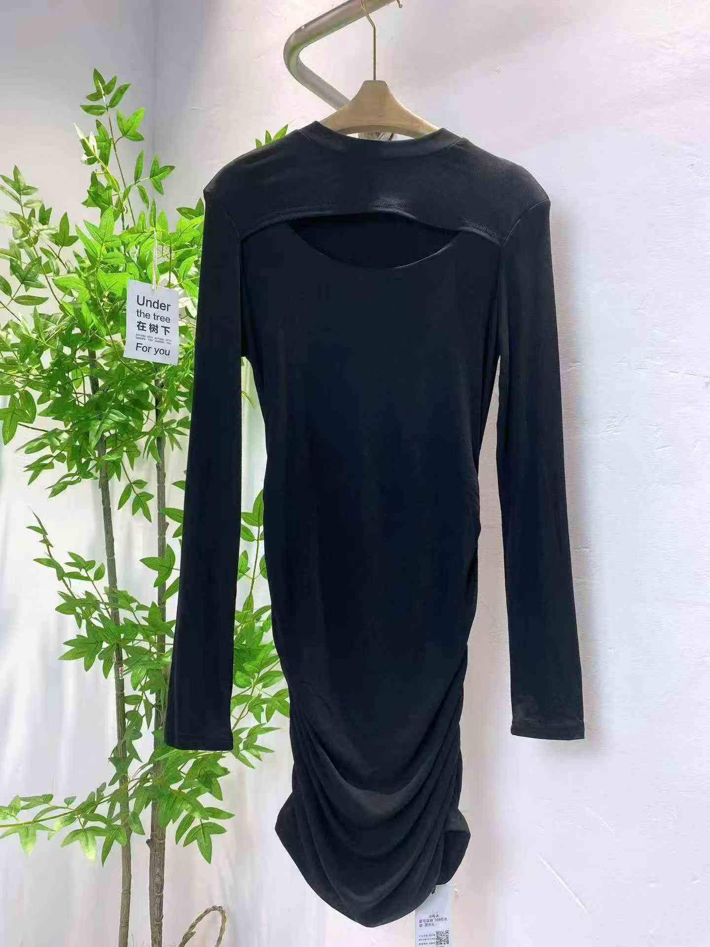 600 Keping Gaun Bodycon Langsing Lengan Panjang Berkerut Musim Bunga - Image 4