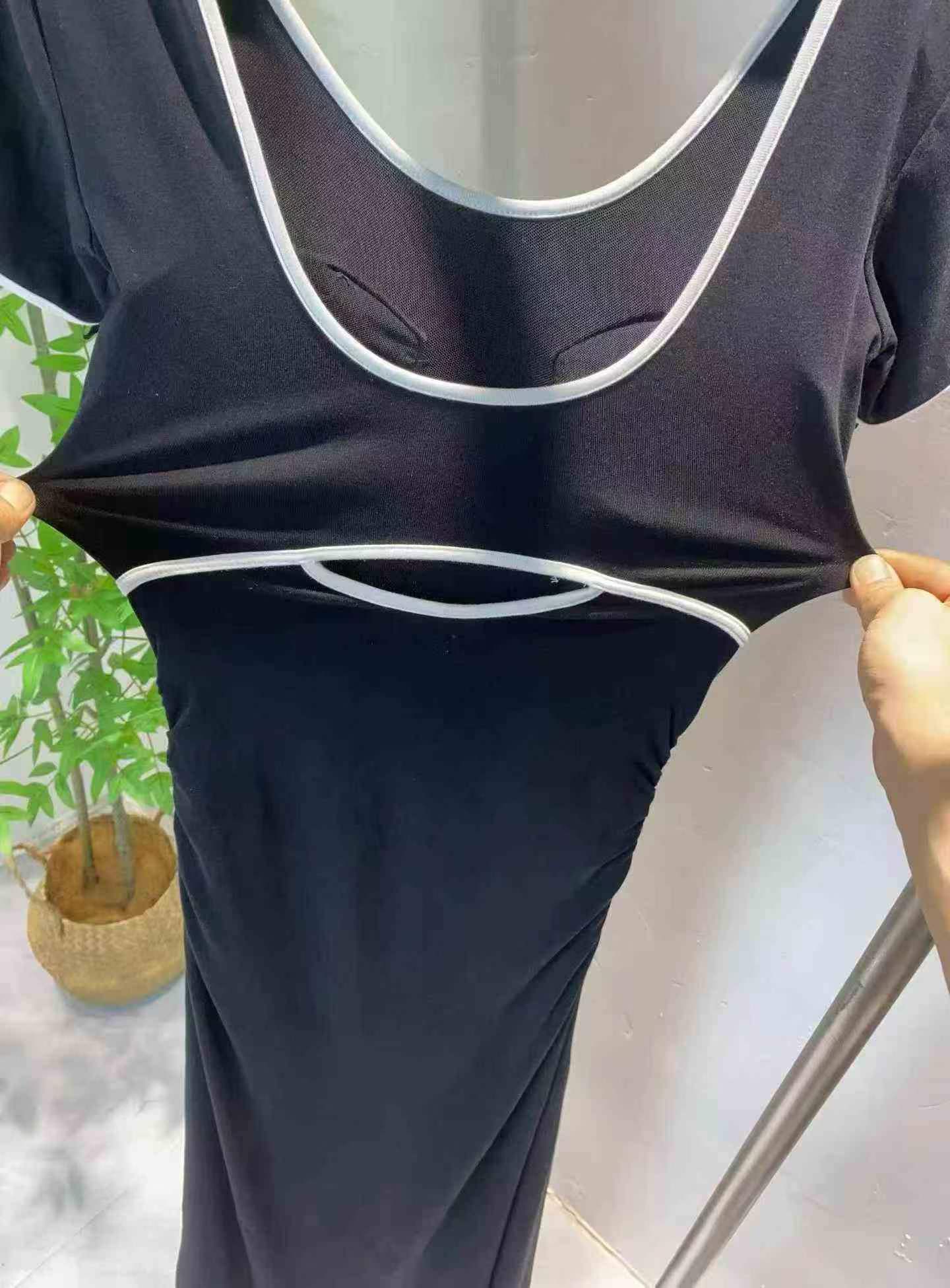 ۲۲۰۰ عدد لباس تنگ بدن‌نما با طرح بلوک رنگی، یقه یو شکل، بدون پشت، سایز XS تا L، در طول‌های مختلف - Image 8
