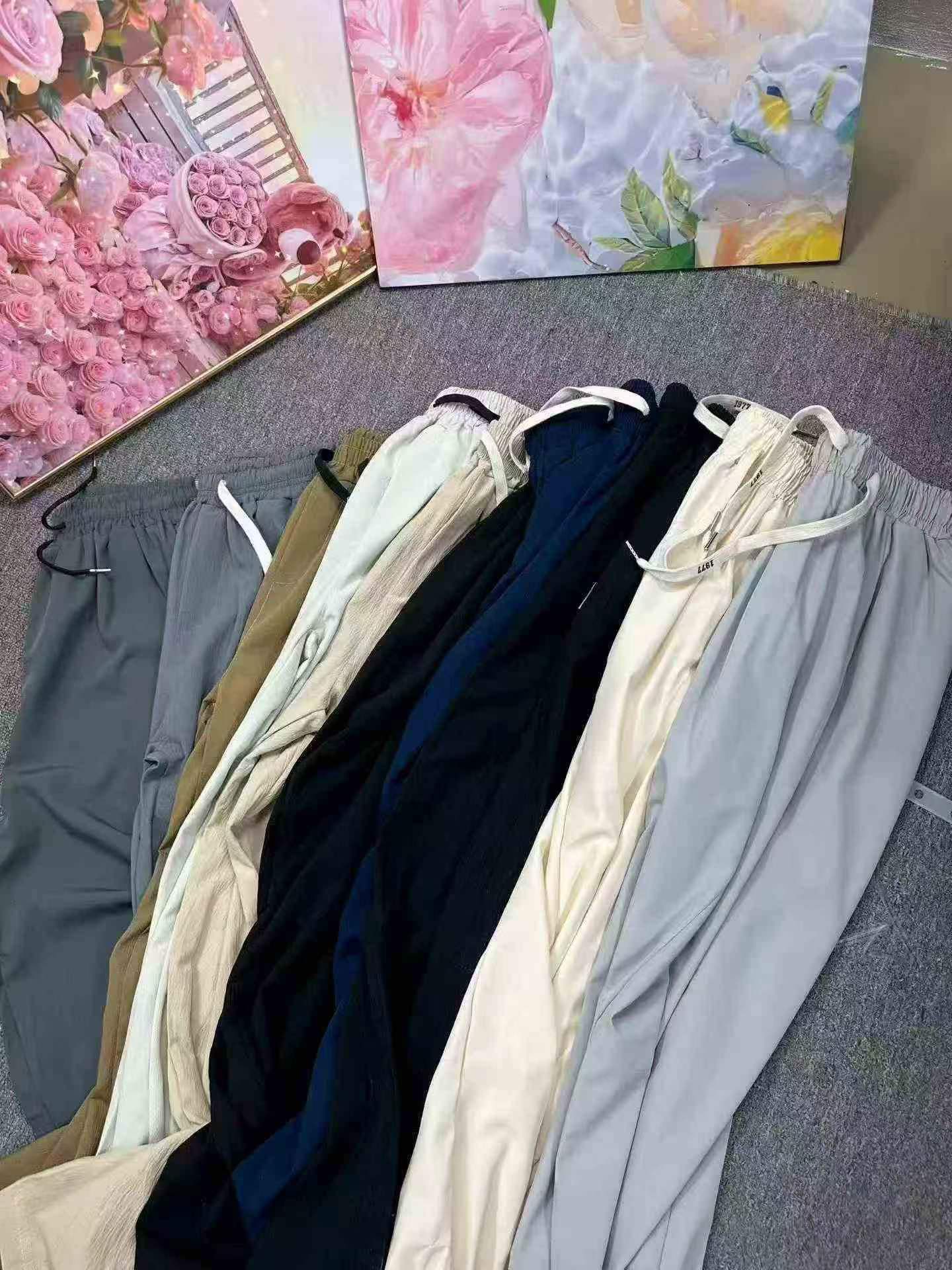 Summer Men's Casual Pants, About 1100 Pieces - Image 5