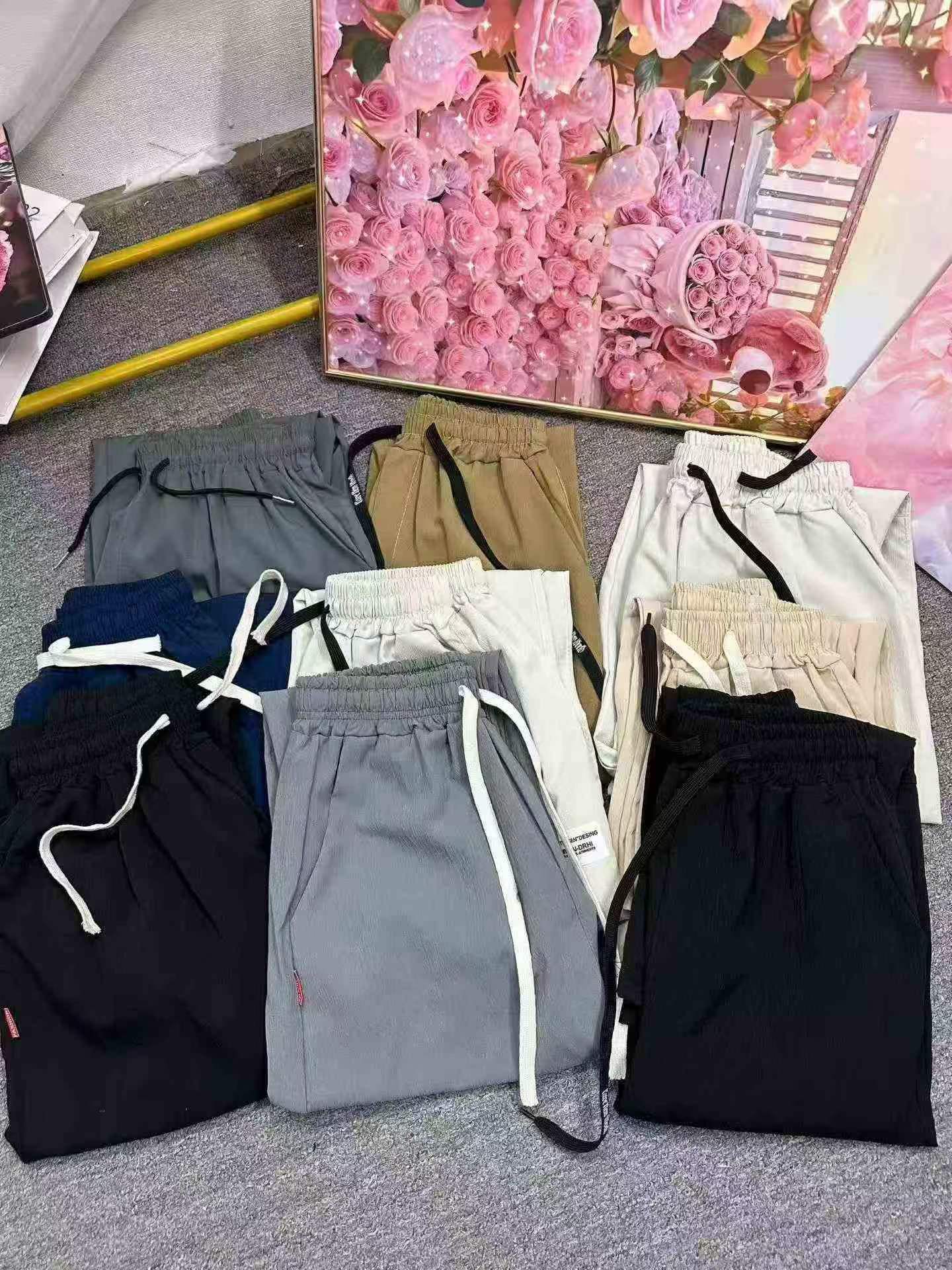 Summer Men's Casual Pants, About 1100 Pieces - Image 9