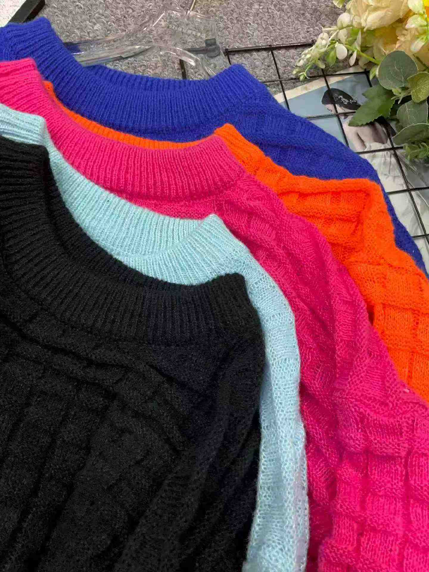 385 Pcs Autumn Winter New Korean Loose Crew Neck Pullover Sweater - Image 3