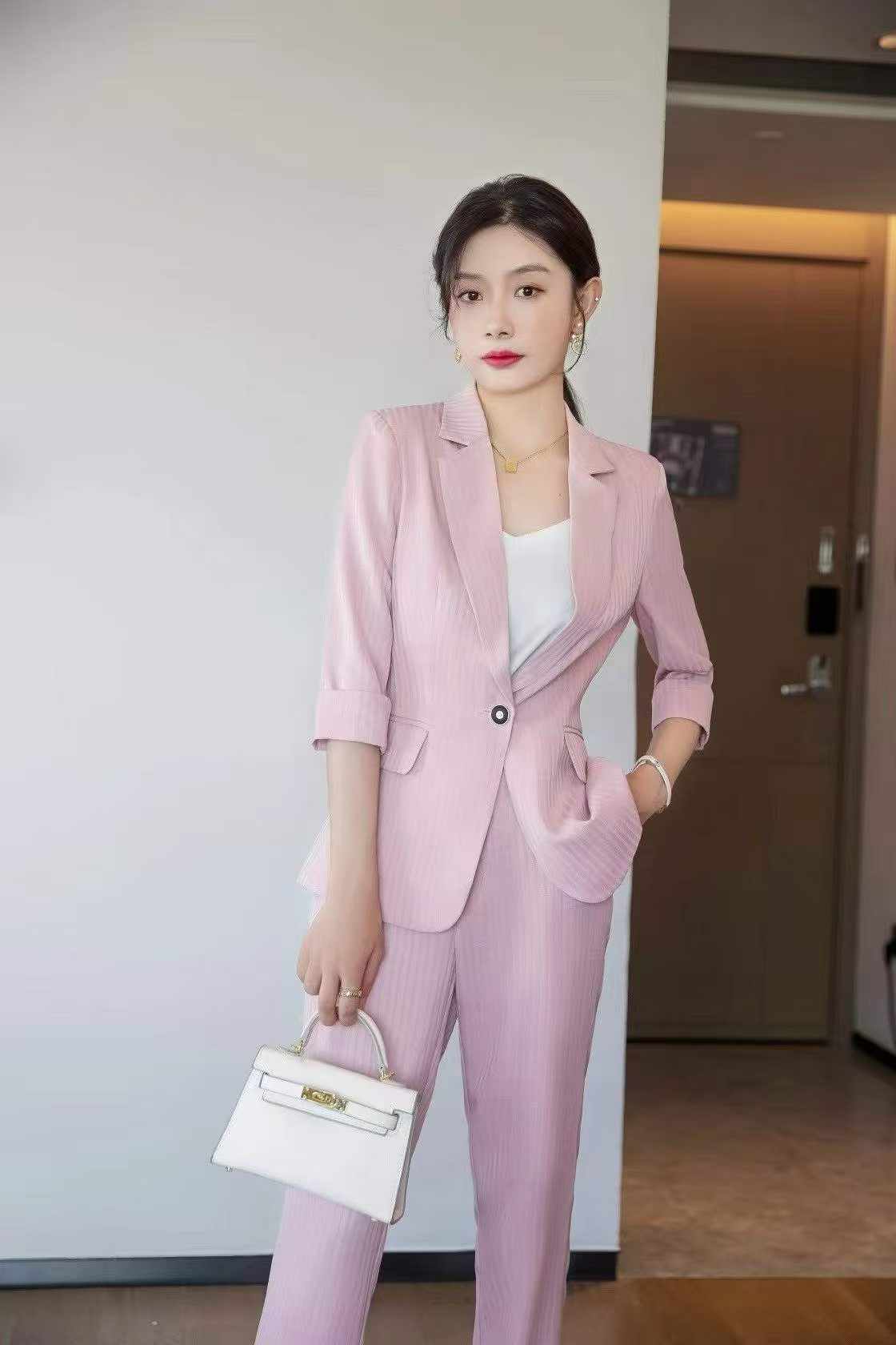 Women's Stylish Striped Half Sleeve Blazer, 320 Pieces Total - Image 2