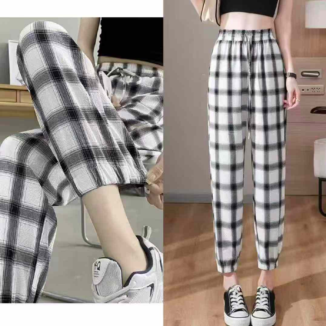 430 PCS Petite Black White Plaid Harem Carrot Pants - Image 2