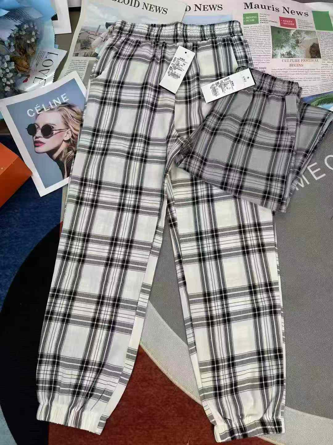 430 PCS Petite Black White Plaid Harem Carrot Pants - Image 6