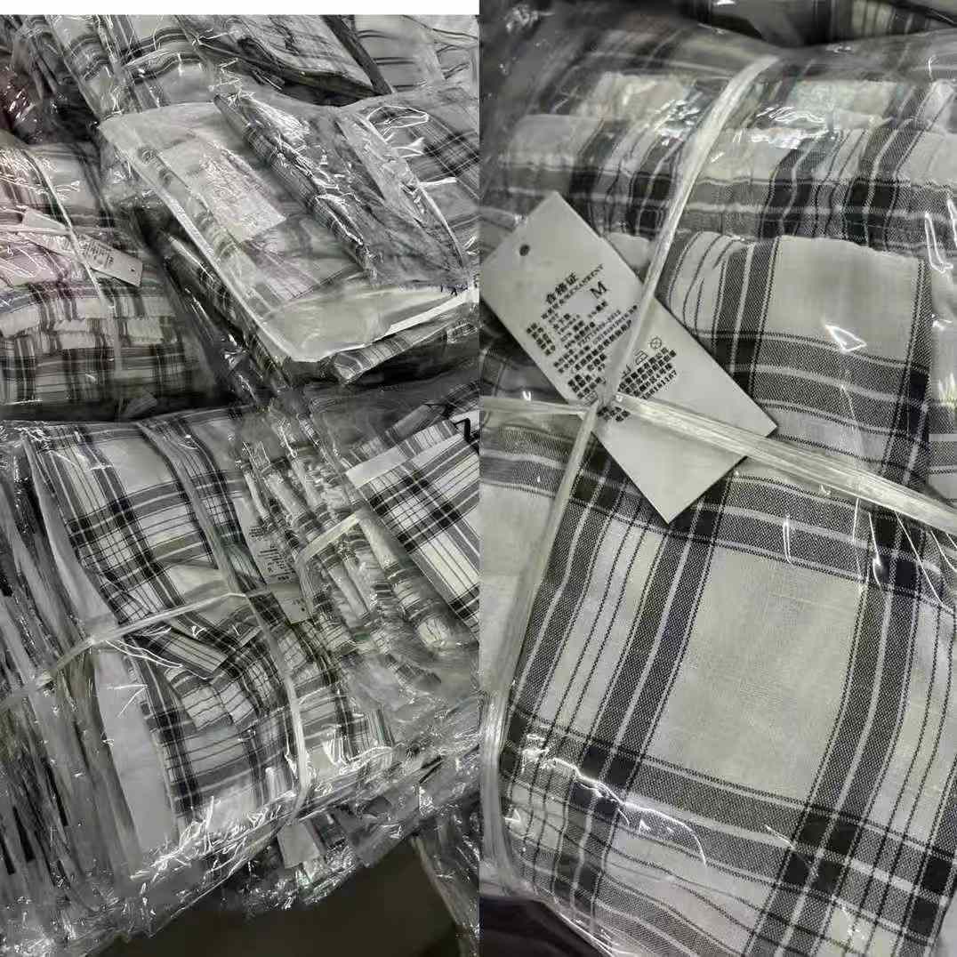 430 PCS Petite Black White Plaid Harem Carrot Pants - Image 9