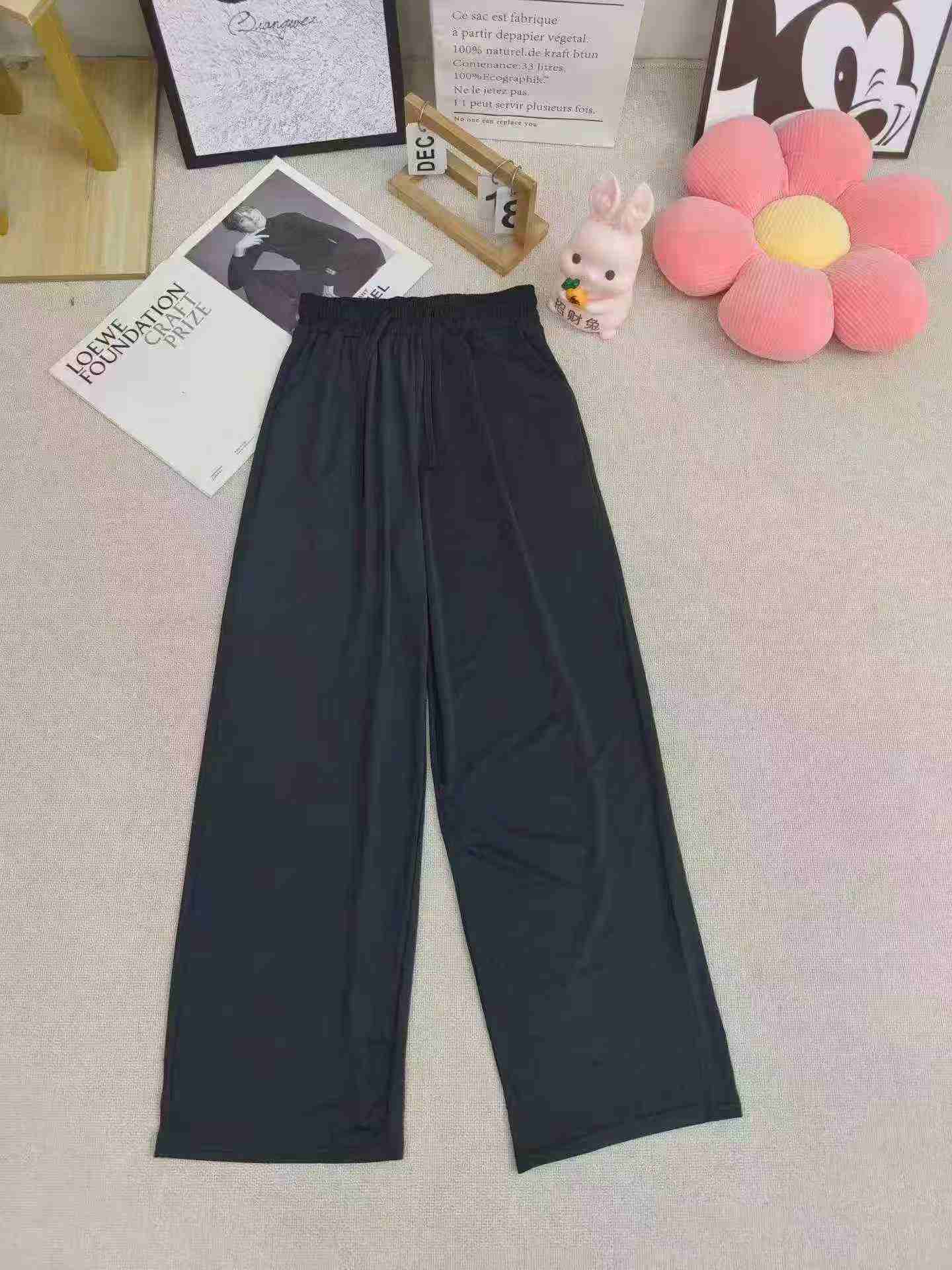 4800 Pcs Women's Ice Silk Pants - Image 2
