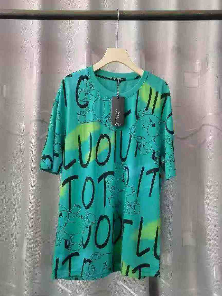 Around 580pcs European American Trendy Summer Men's Printed Tops - Image 8