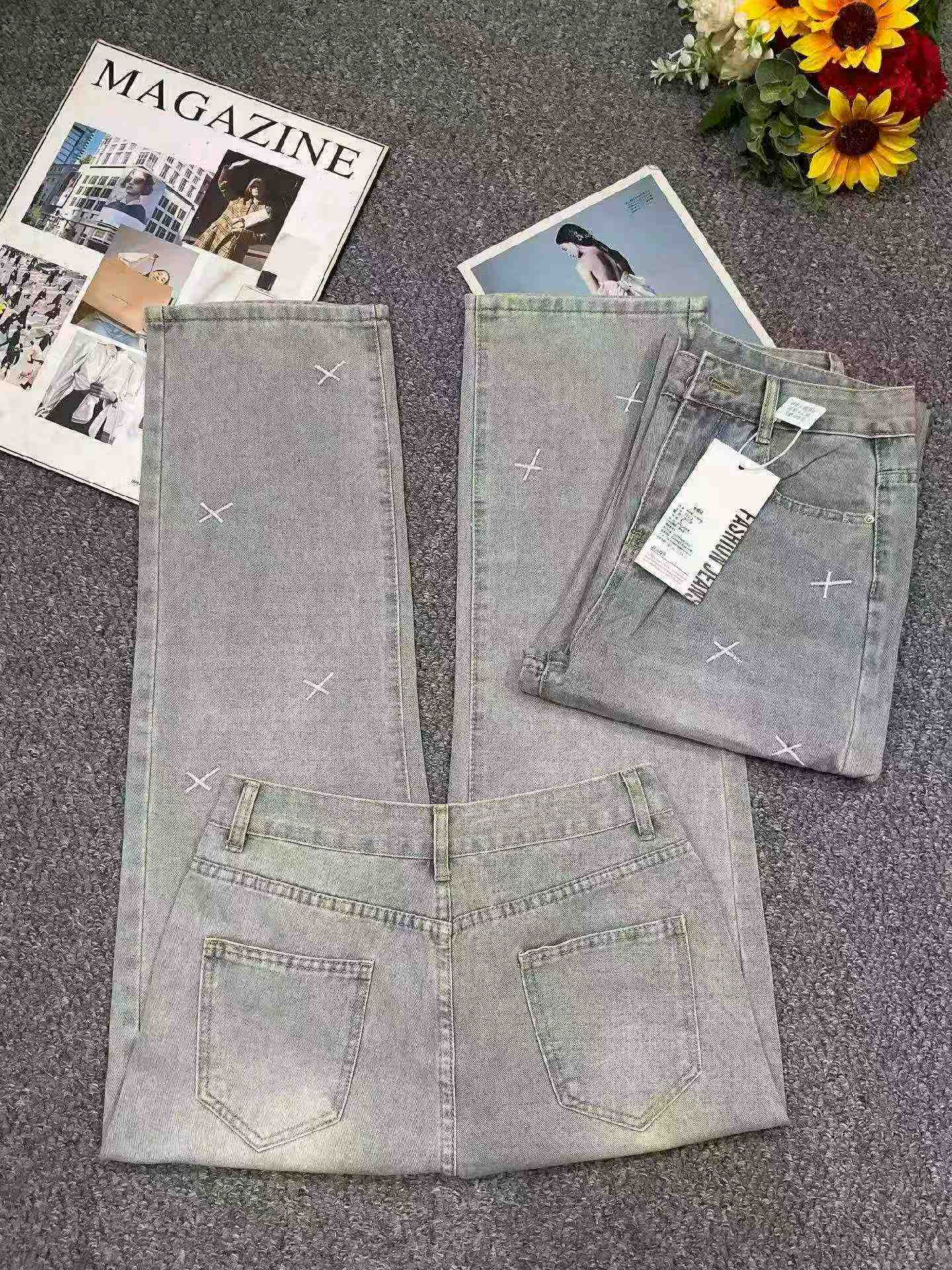 Embroidered Straight Wide Leg Jeans, About 124 Pieces - Image 3