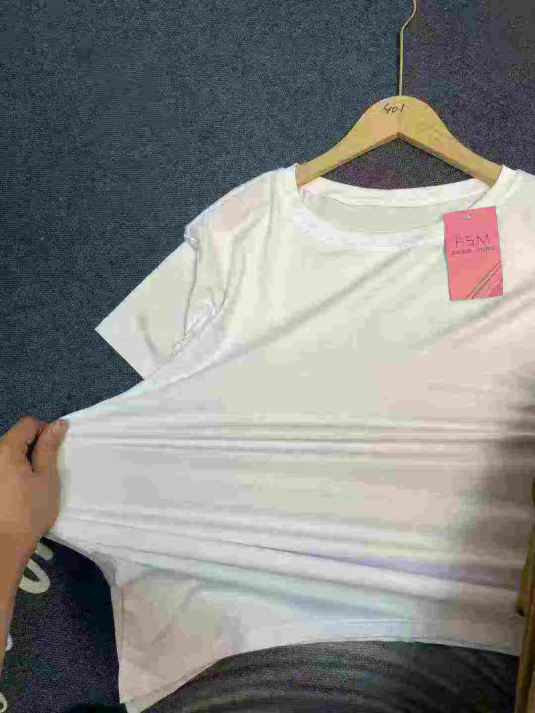 About 180 Pcs Summer Thin Loose Slit Yoga Short Sleeve T-shirts Bulk Clearance - Image 7