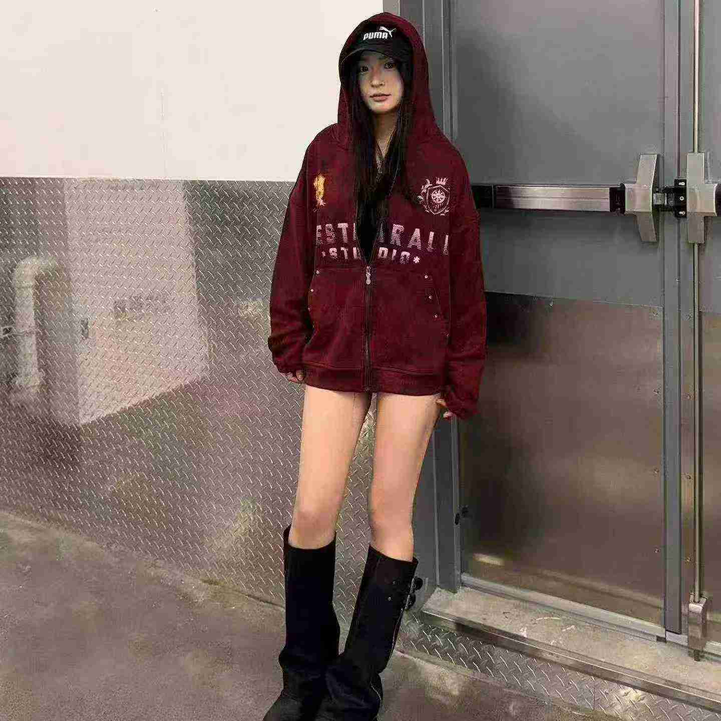 About 120pcs Retro Hip-hop Unisex Suede Zip-up Hooded Cardigan Sweatshirts - Image 8