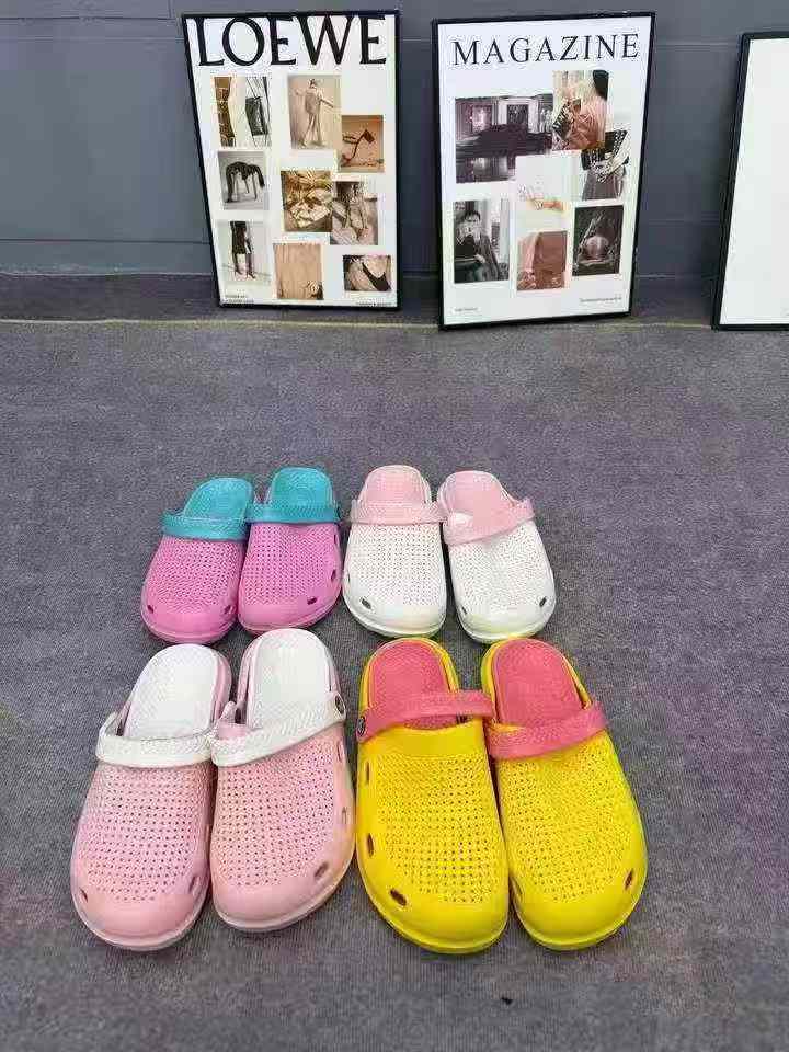 1256 Pairs New Summer Non-slip Sandals for Women and Men - Image 4
