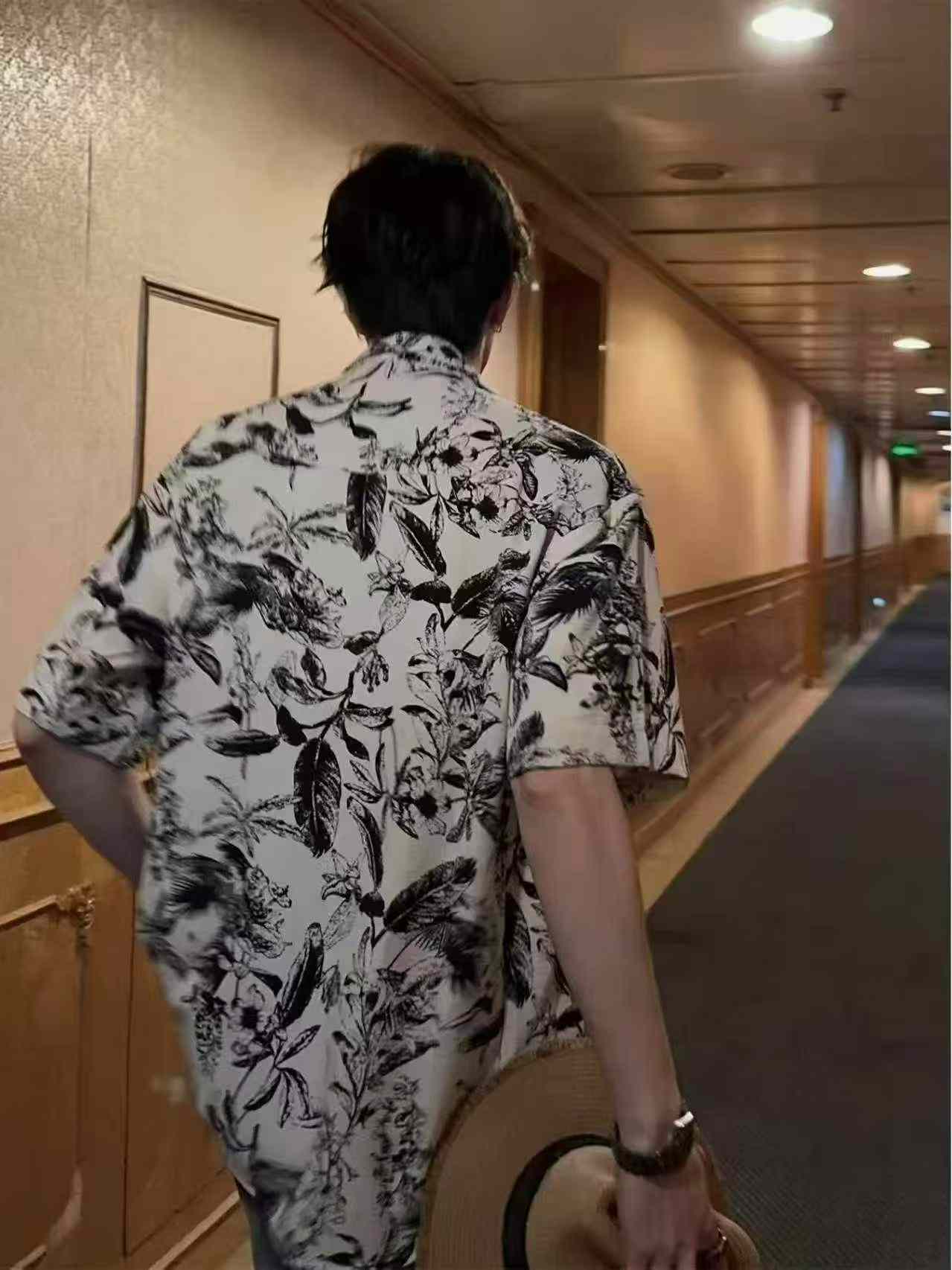 220 Pcs Summer Men's Vacation Cuban Collar Short Sleeve Ice Silk Casual Shirt Clearance - Image 9