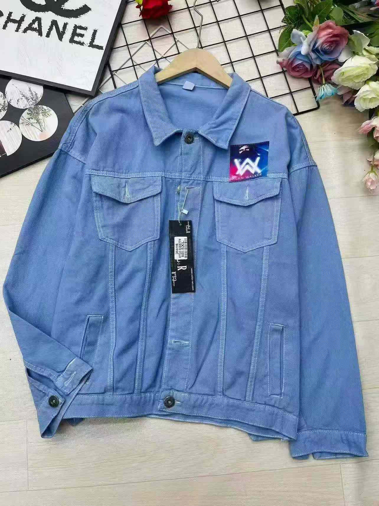 326 Pcs Mixed Sizes Denim Jackets Clearance - Image 2