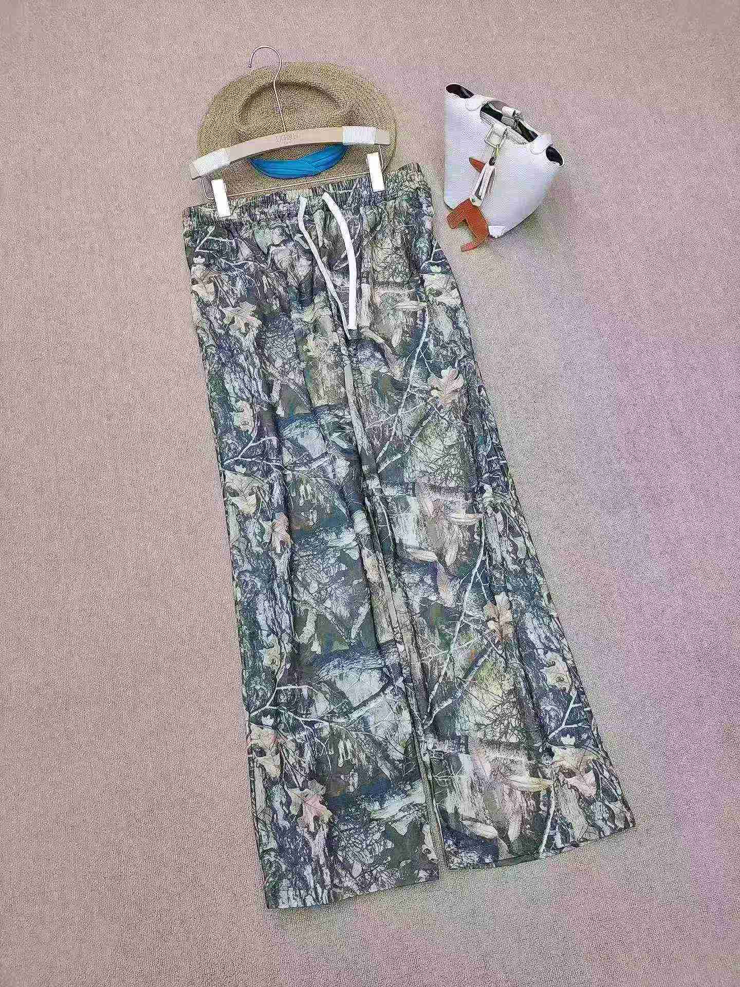 133 Pcs American Retro Branch Camo Print Loose Casual Pants - Image 5
