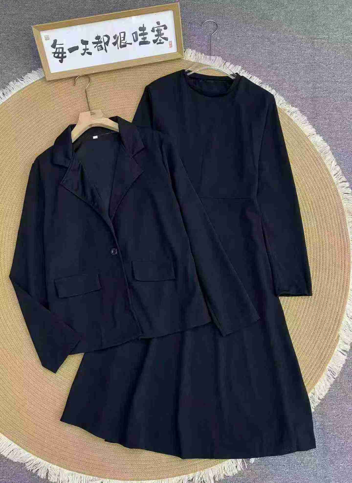 659 Sets French Style Blazer Dress Two-piece Set - Image 2