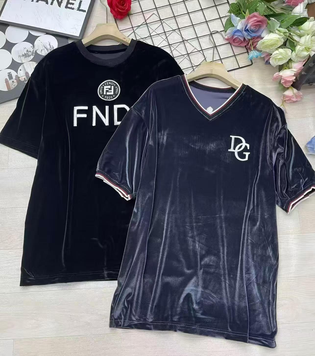 Clearance Men's Short Sleeve T-shirts, Total 609 Pieces - Image 8