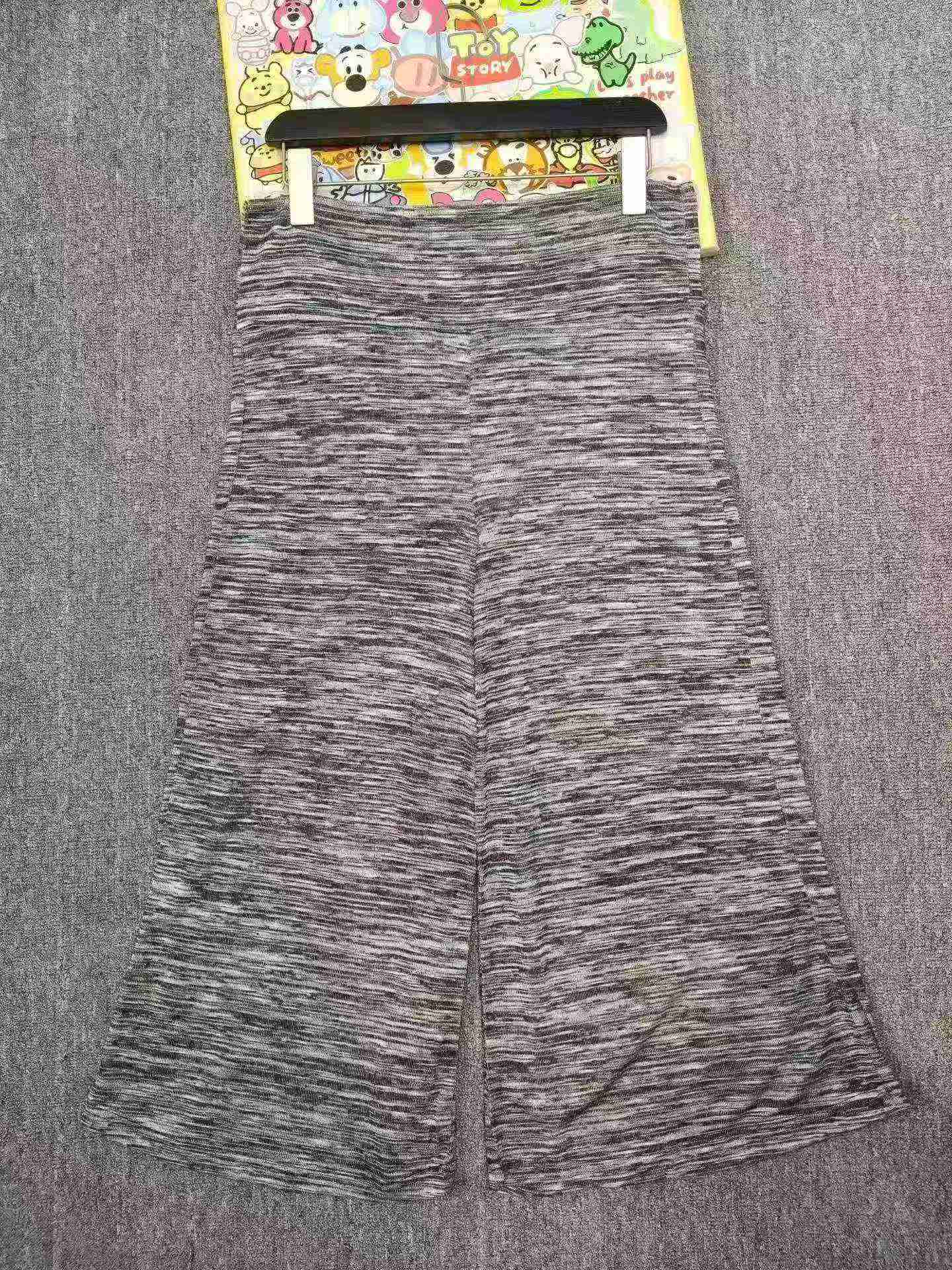 1116 Piezas Pantalones Casuales Recortados de Punto de Pierna Ancha para Mujer de Marca de Primavera y Verano - Image 5