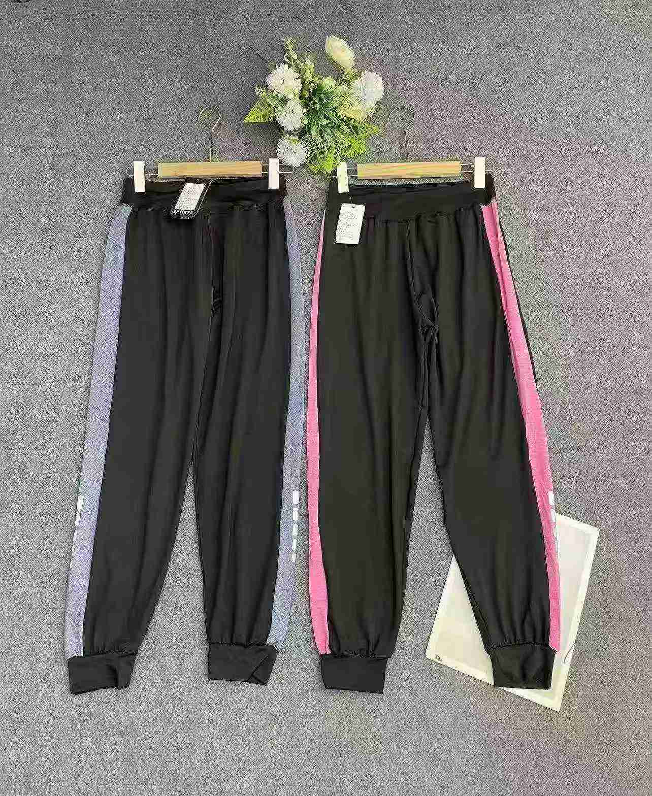 756 Pièces Leggings de Yoga à Blocs de Couleurs Respirants à Séchage Rapide - Image 4