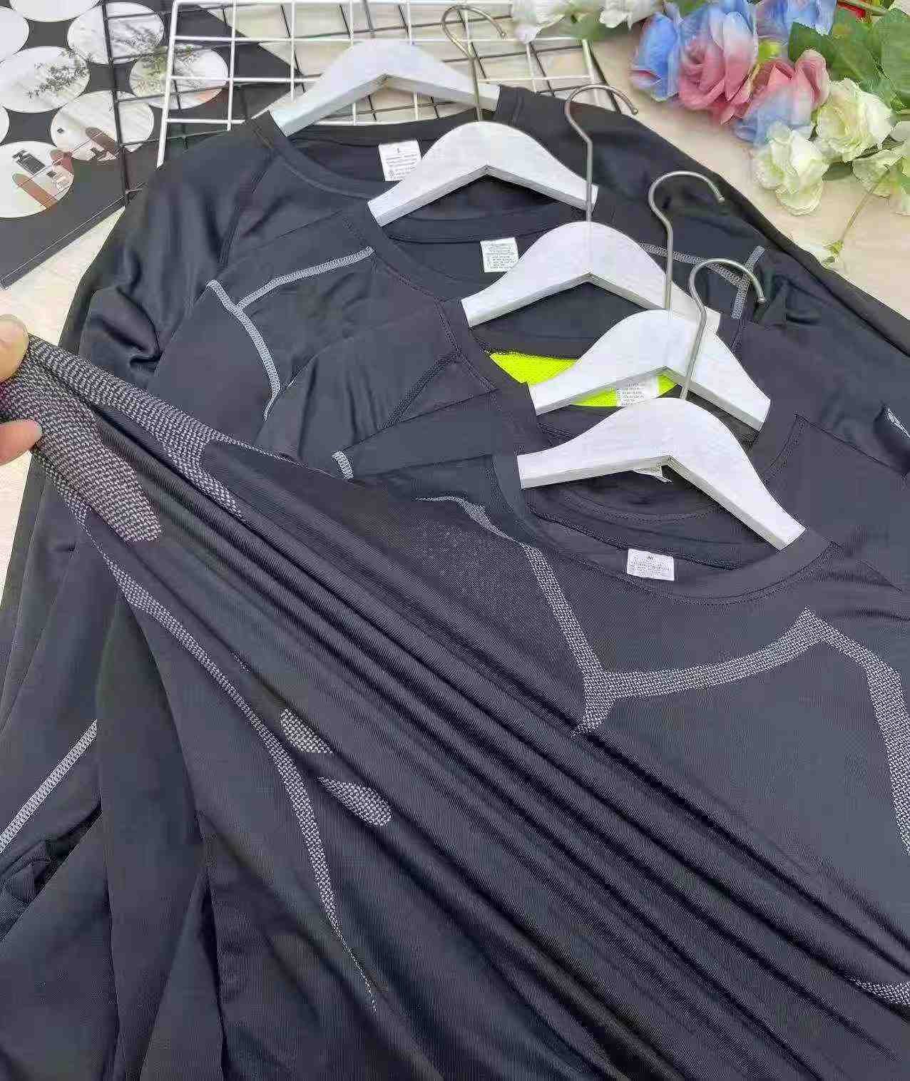 Baju-T Sukan Kecergasan Cepat Kering Lelaki, Jumlah Kuantiti: 2167 Keping - Image 4