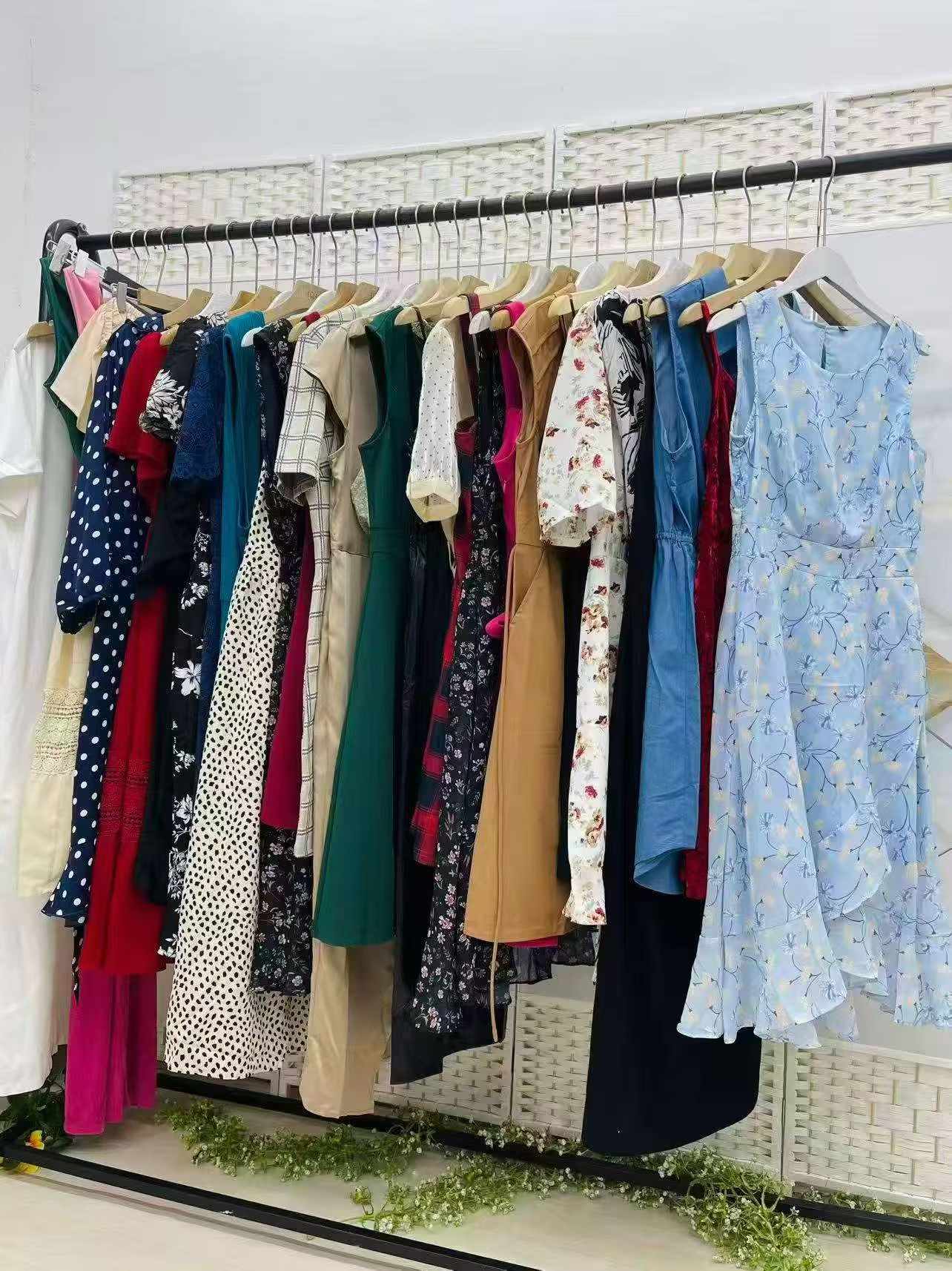 Сыртқы сауда брендінің көйлектері, жалпы 1011 дана, тазарту сатылымы - Image 9