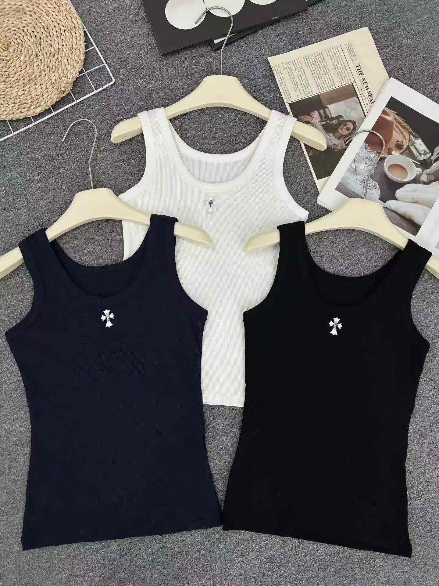 Nuevo top camiseta de tirantes sin espalda para mujer de estilo americano de verano, 380 piezas - Image 3