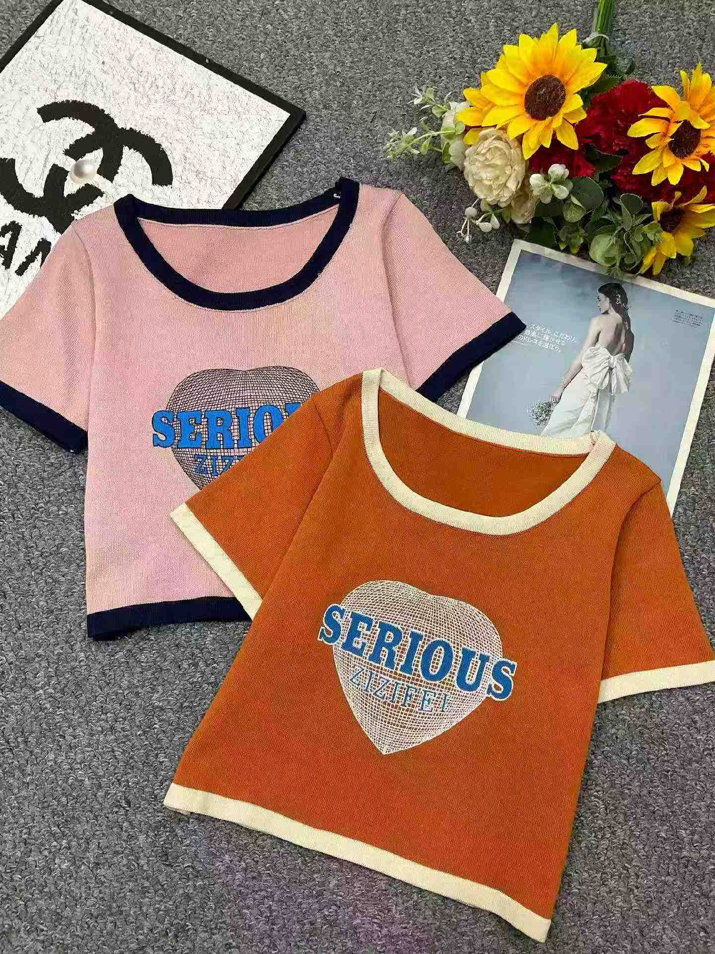 Nowa letnia dzianinowa koszulka T-shirt z krótkimi rękawami w stylu hongkońskim z nadrukiem kolorowych bloków, 382 sztuk, opakowanie jednostkowe - Image 3