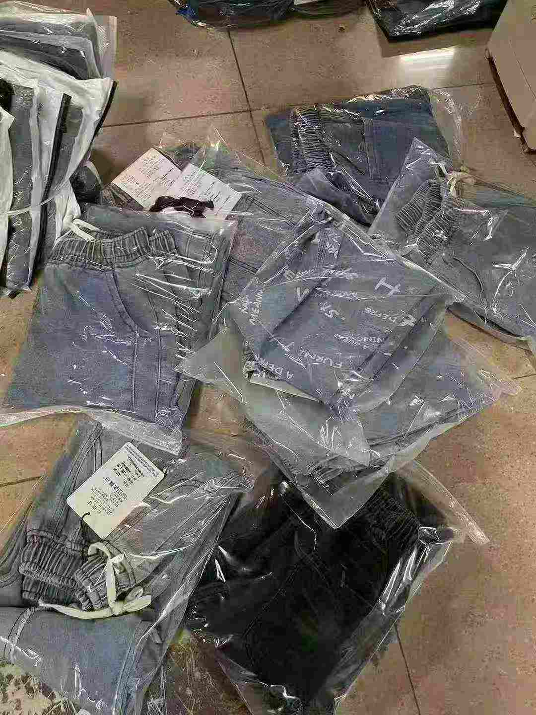 Seluar Jeans Denim Pinggang Elastik Lelaki 6300 Keping Jualan Borong Pembersihan Stok - Image 9