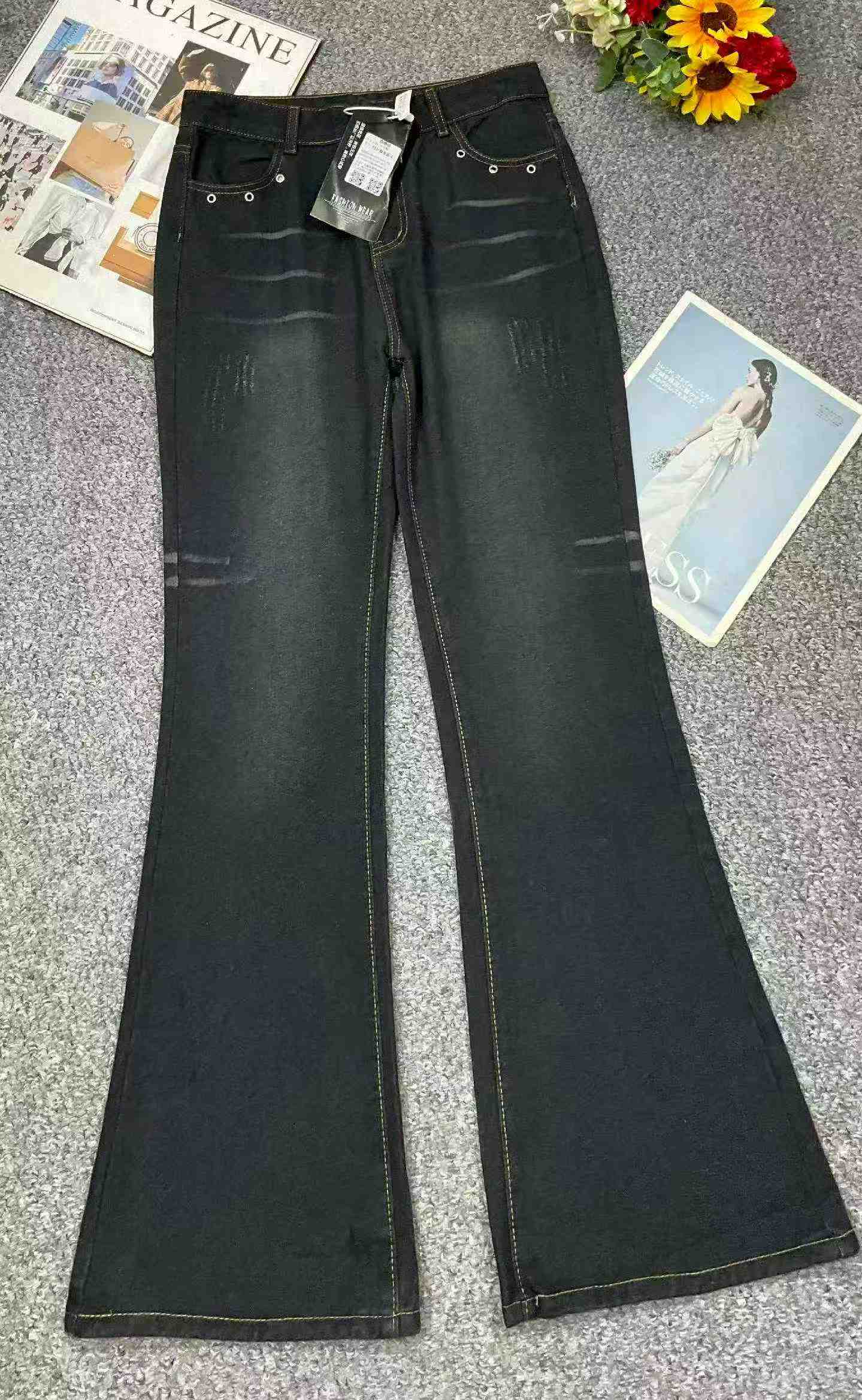 Spring Summer New Retro Washed Cotton Flared Jeans For Plus Size Women, 300 Pieces - Image 3
