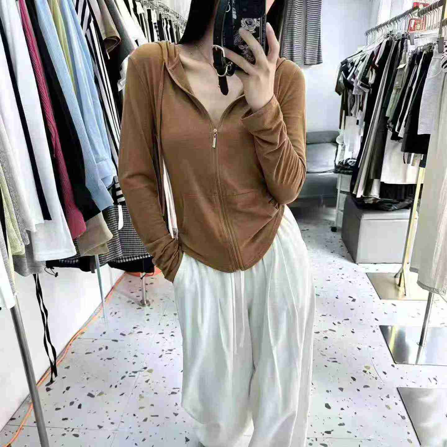 400 Pcs Minimalist Casual Hooded Sun Protection Zipper Top - Image 3
