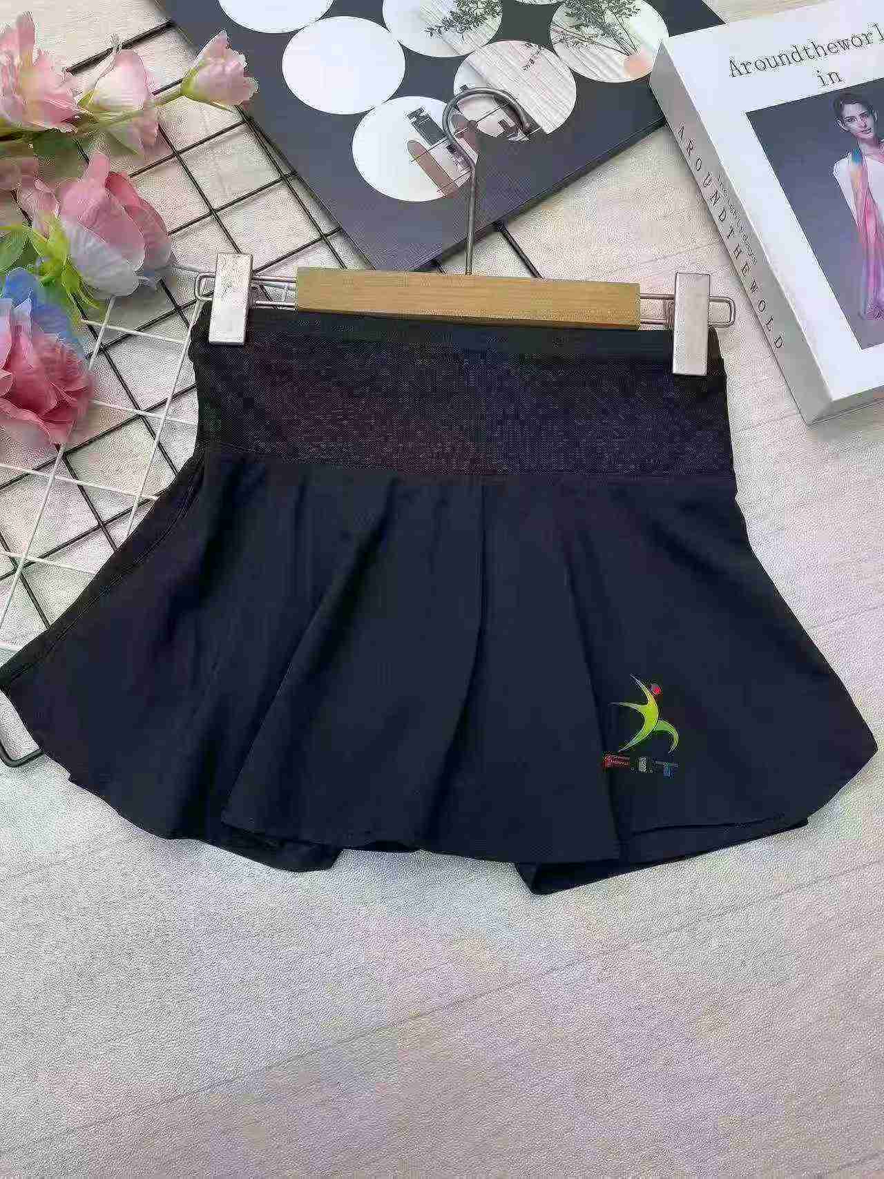 1354 Pcs Sports Mini Skirts With Safety Pants & Pockets, XS-S-M, Individual Packaging - Image 7