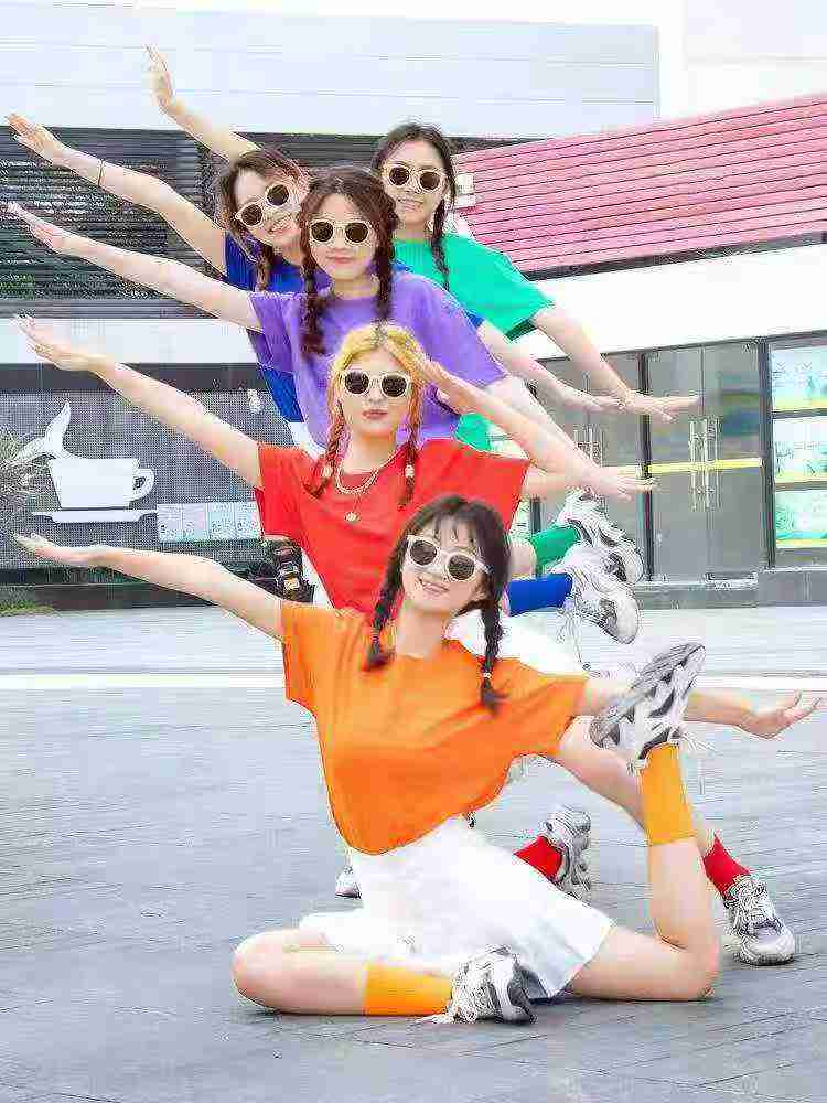 Women's Solid Pure Cotton Short Sleeve T-shirts, About 895 Pieces - Image 3