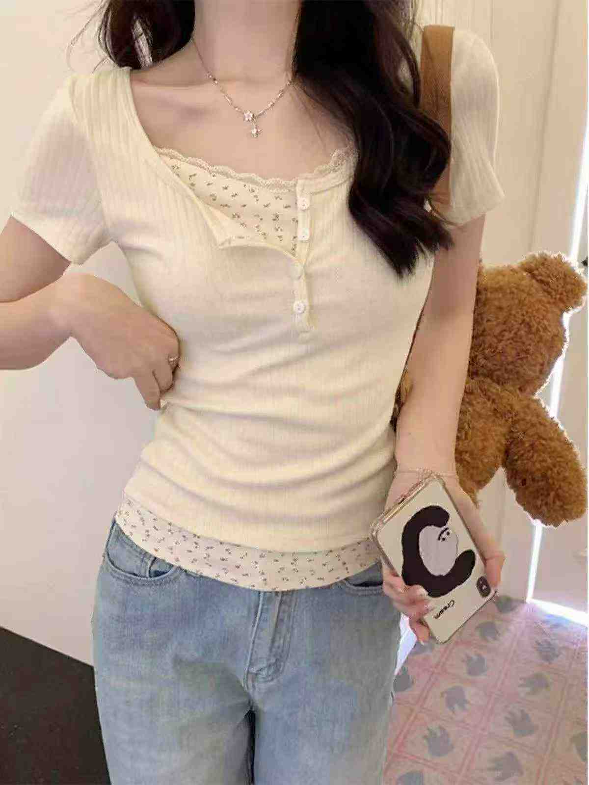 820 Pcs Lace Trim Two-in-One Patchwork Floral Sexy T-Shirt - Image 3