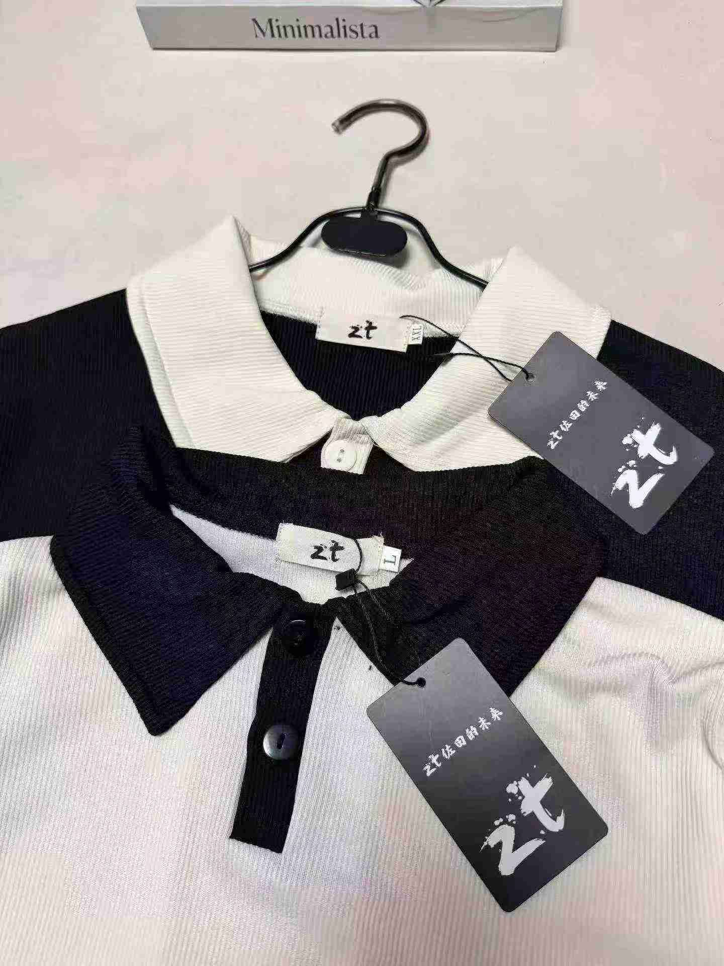 650 Pcs Atasan Lengan Pendek Slim Gaya Preppy Desain Sambung Model Dua Potong Palsu - Image 3