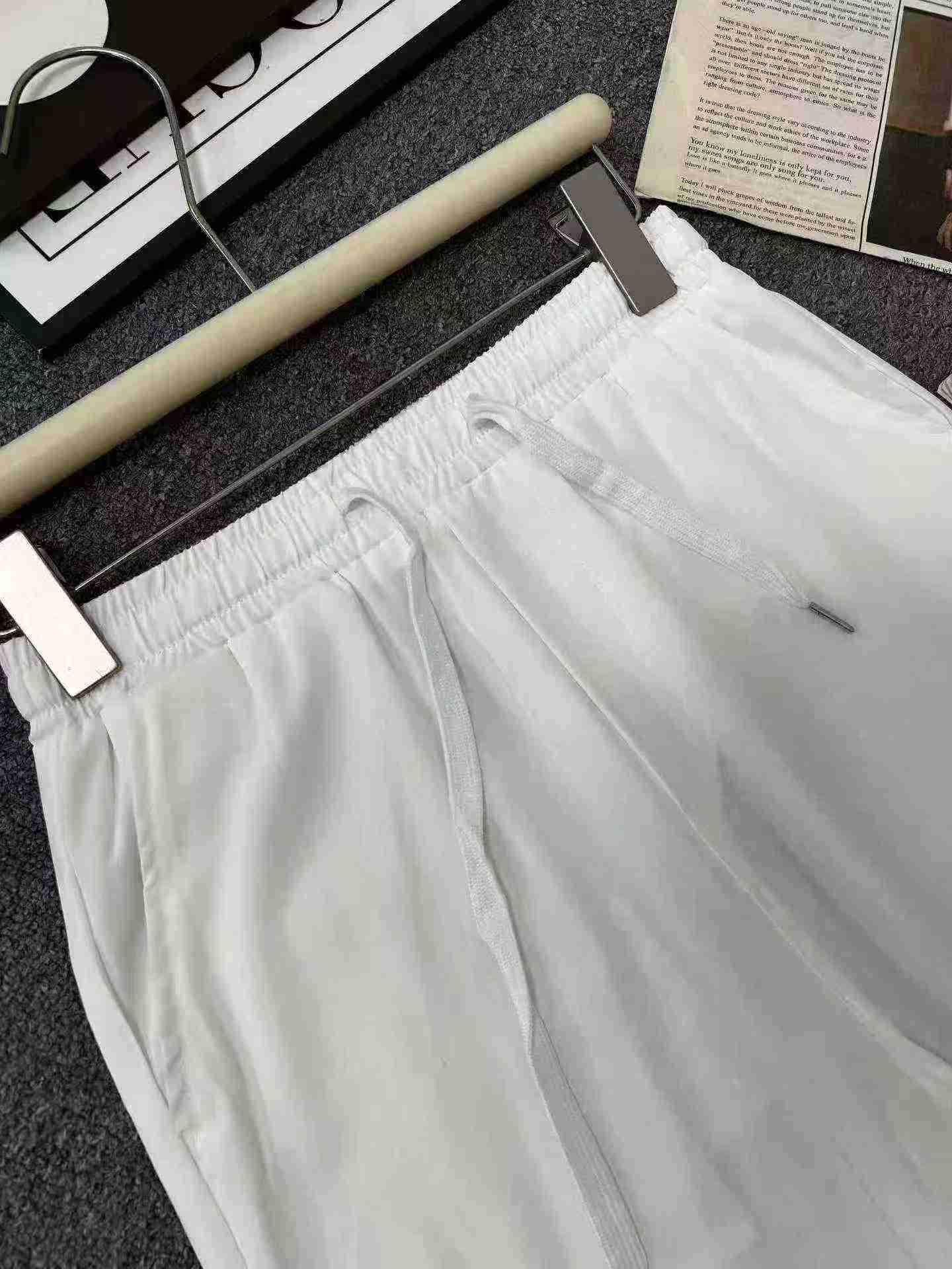 Erkek Yaz İnce Buz İpek Büzgülü Düz Kesim Günlük Pantolon, Toplam 2634 Adet, Beden S-4XL, 2 Model 3 Renk - Image 8