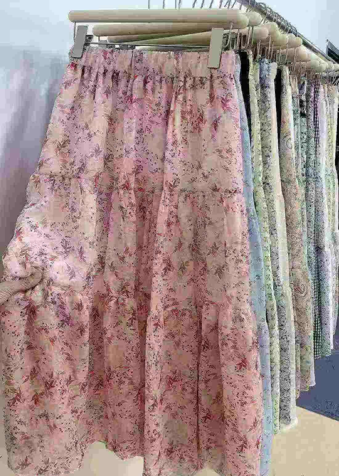 Brand New Stock Lot 1200pcs Women's Chiffon Floral Skirts - Image 6