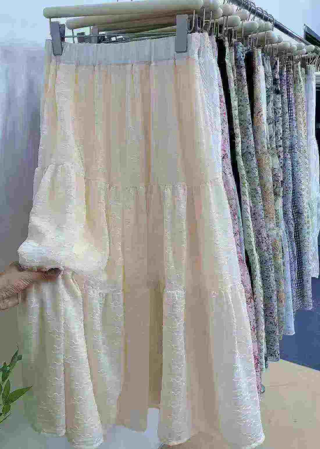 Brand New Stock Lot 1200pcs Women's Chiffon Floral Skirts - Image 8