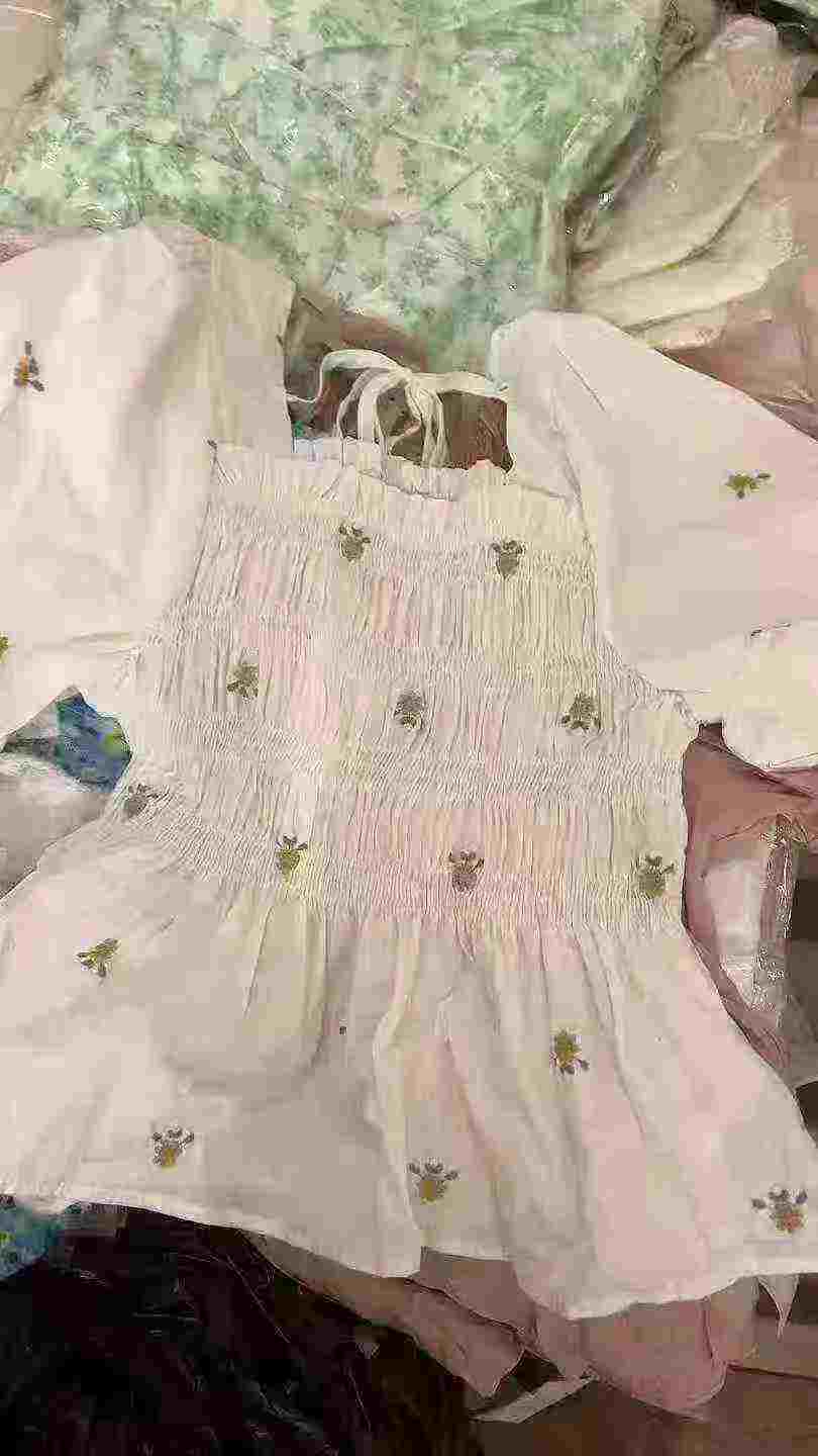 4300 Peças de Blusas Femininas Novas de Chiffon de Manga Curta em Liquidação - Image 8