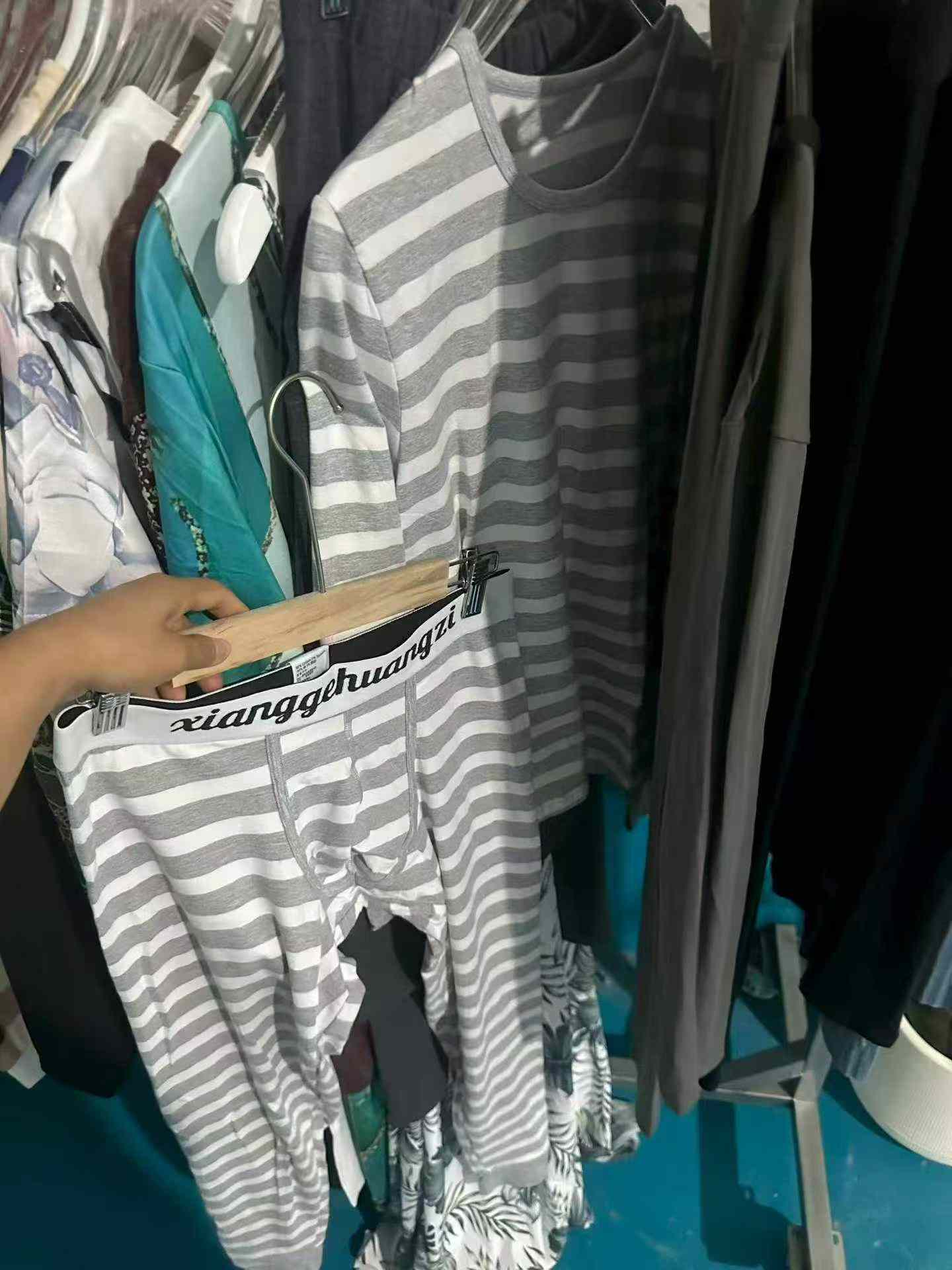 380 Sets Men's Pajama Loungewear Bulk Clearance - Image 4