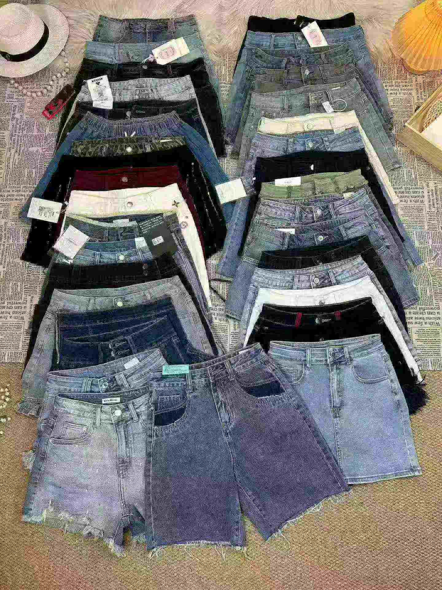 Wholesale Women's Mixed Denim Shorts & Skirts, Total 4125 Pcs - Image 5