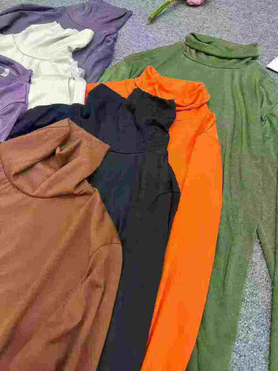 2829 Pieces Women's Solid Turtleneck Long Sleeve Slim Fit Base T-Shirts - Image 7