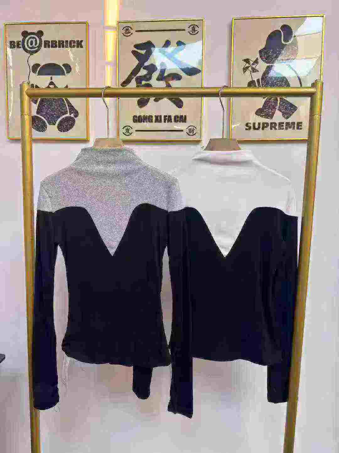 Takriban vipande 350 vya vesti za juu za msingi za joto za fleece zenye muundo wa sehemu za rangi tofauti, za hali ya juu, za msimu wa vuli na baridi - Image 5