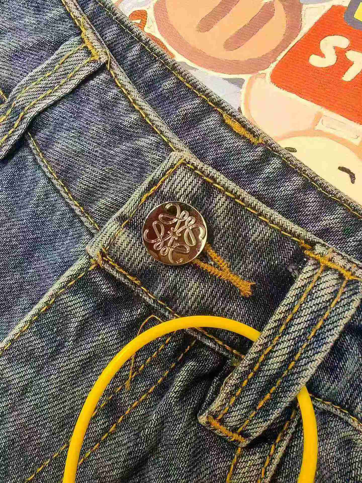 924件 YE SHA 品牌 高腰愛心刺繡優質女款牛仔褲 - Image 6