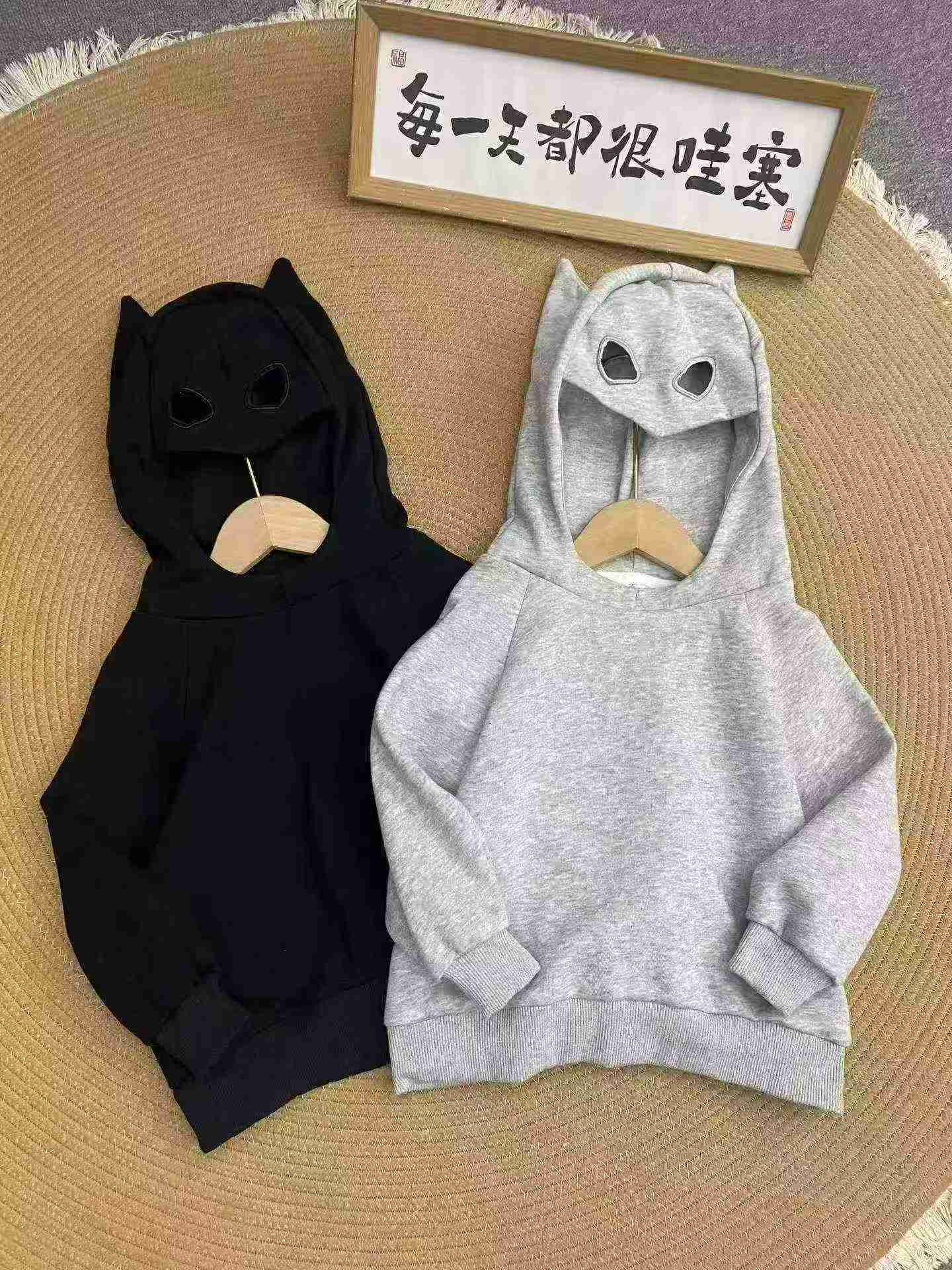 Sweater Hoodie Katun Campuran Batman Anak 1118 Pcs Grosir - Image 2