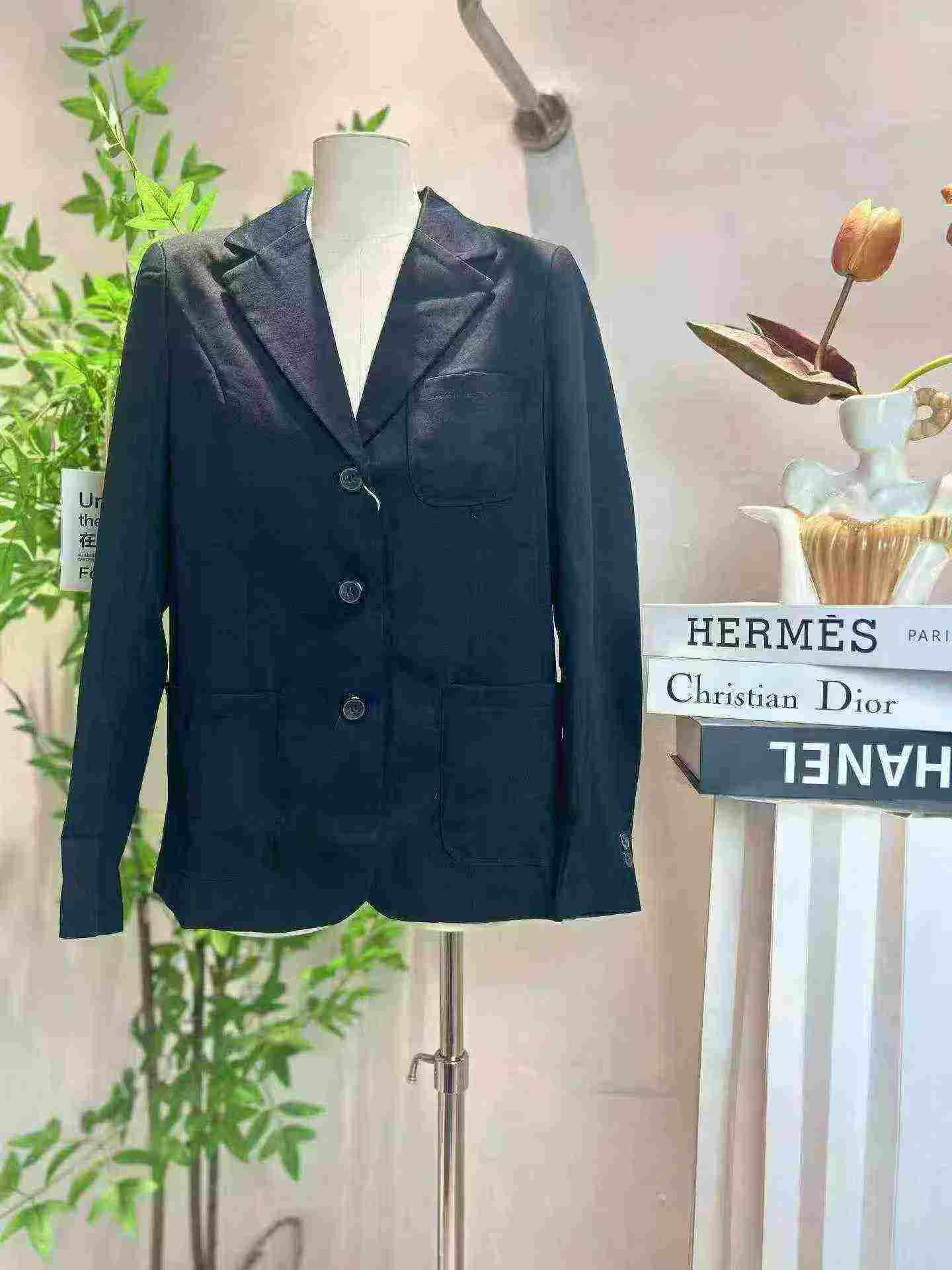 3500 Pièces Blazer unisexe bleu de printemps et d'automne, à la fois décontracté et formel - Image 2