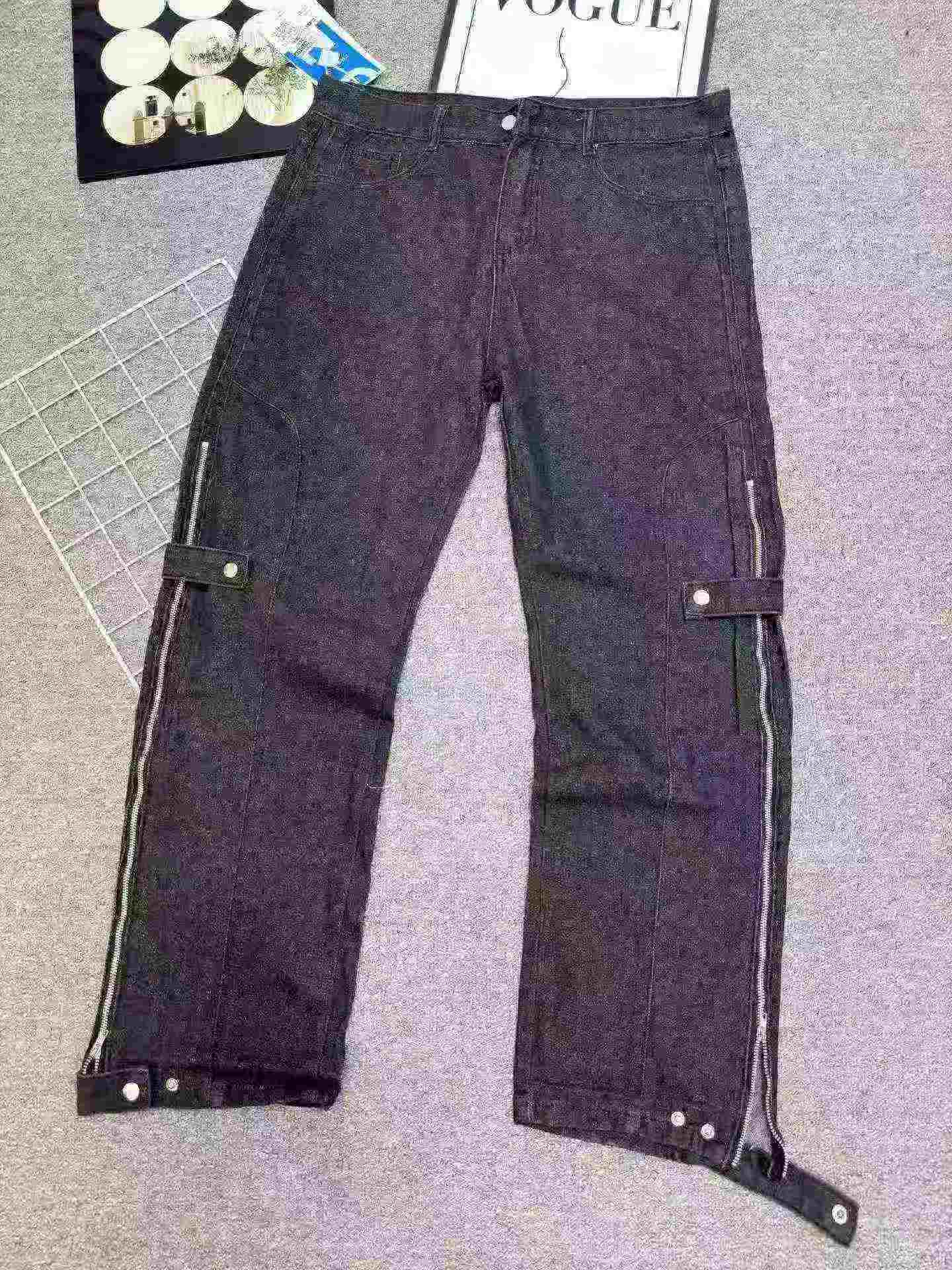 Vipande 1558 vya Jeans za Wanaume katika kundi ndogo, kila kimoja kimefungashwa kivyake - Image 2