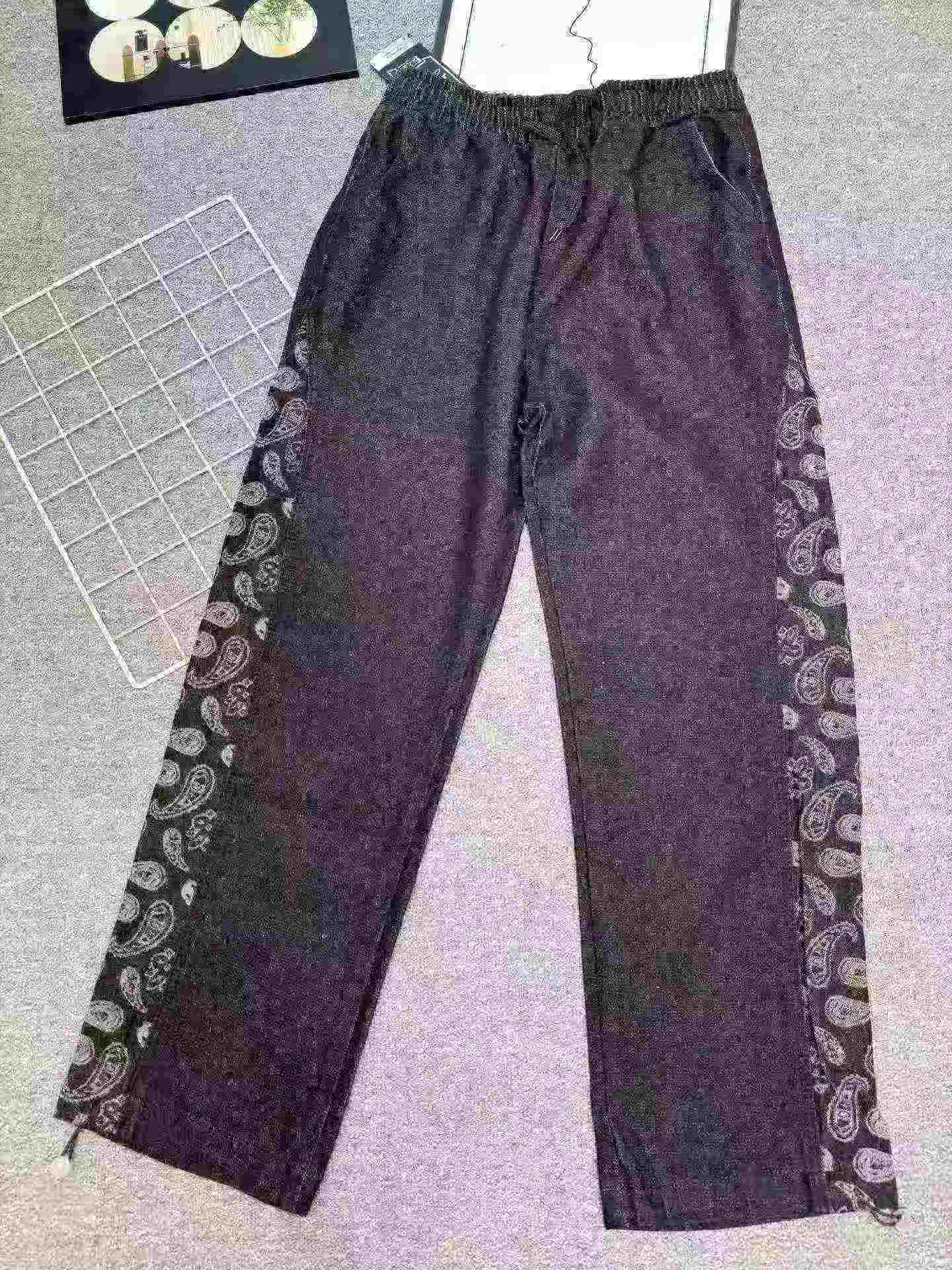 Vipande 1558 vya Jeans za Wanaume katika kundi ndogo, kila kimoja kimefungashwa kivyake - Image 3