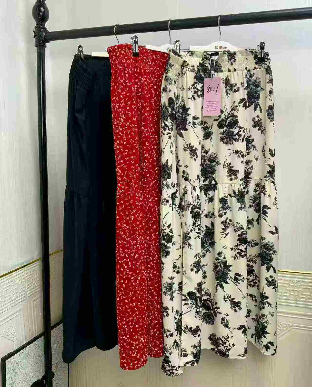 380 Pcs European American Plus Size Slit Chiffon Skirts - Image 3